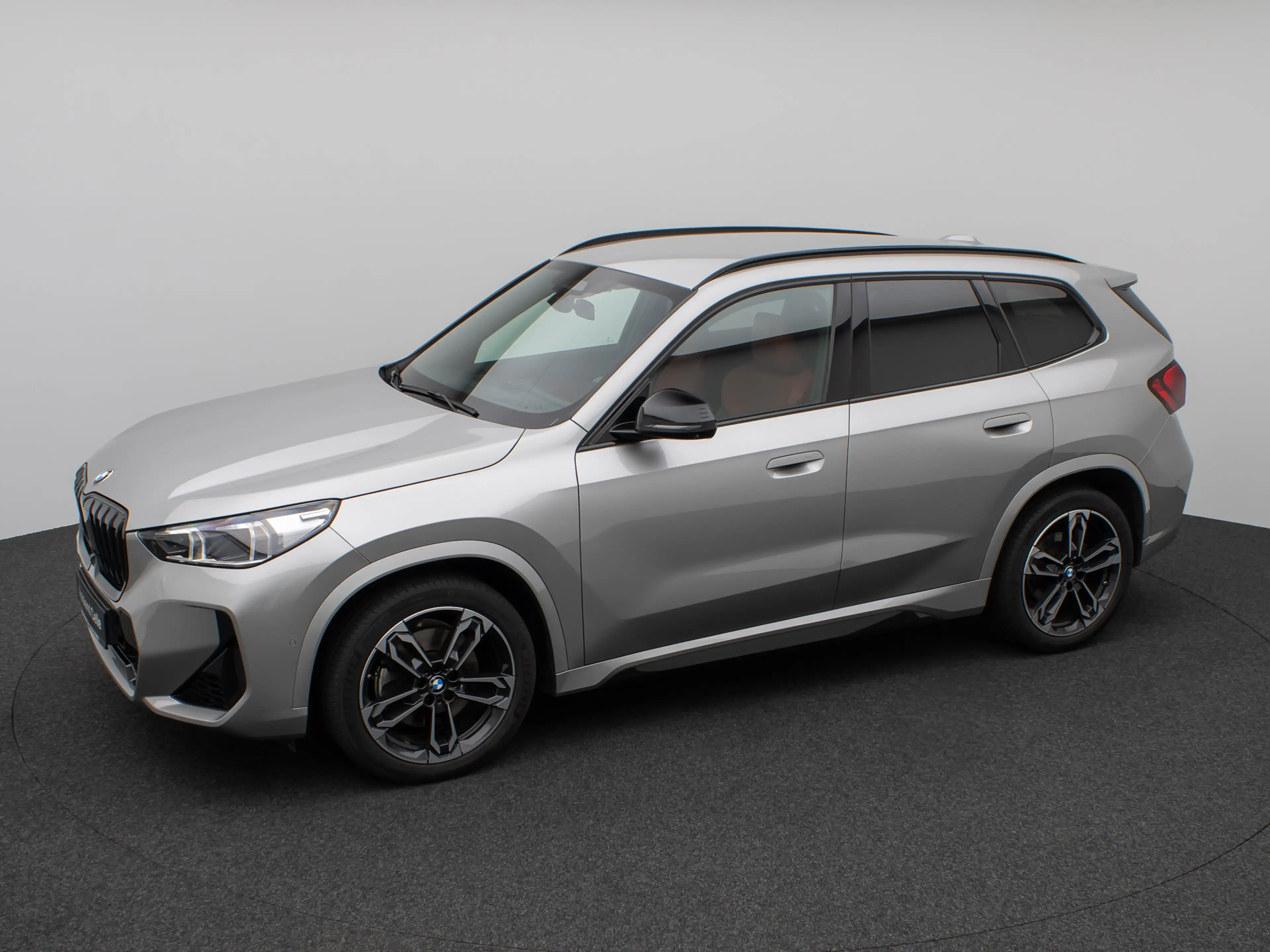 BMW X1 M Sport 360°HUD DAB H K AHK Komfort 19 — photo 12