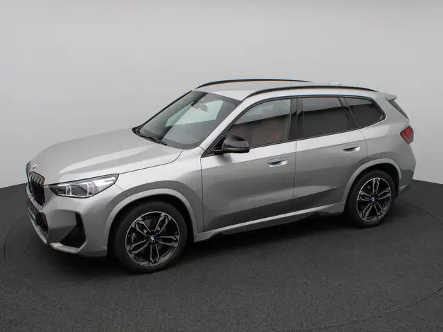 BMW X1 view 12
