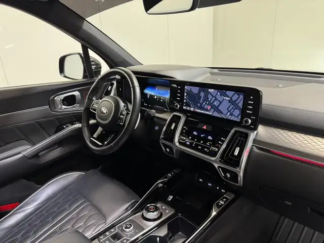 Kia Sorento view 13