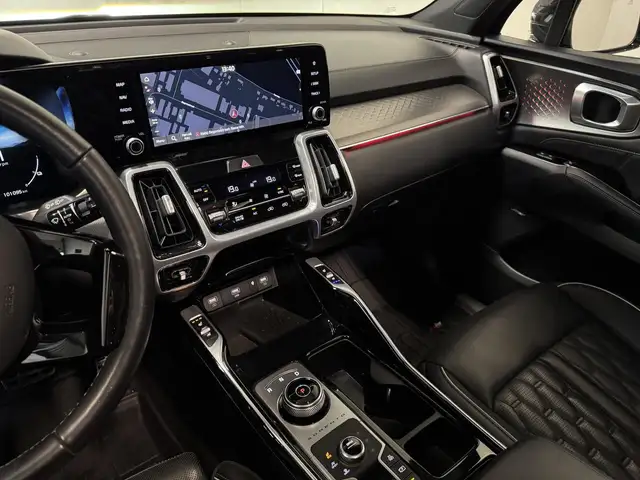 Kia Sorento view 12