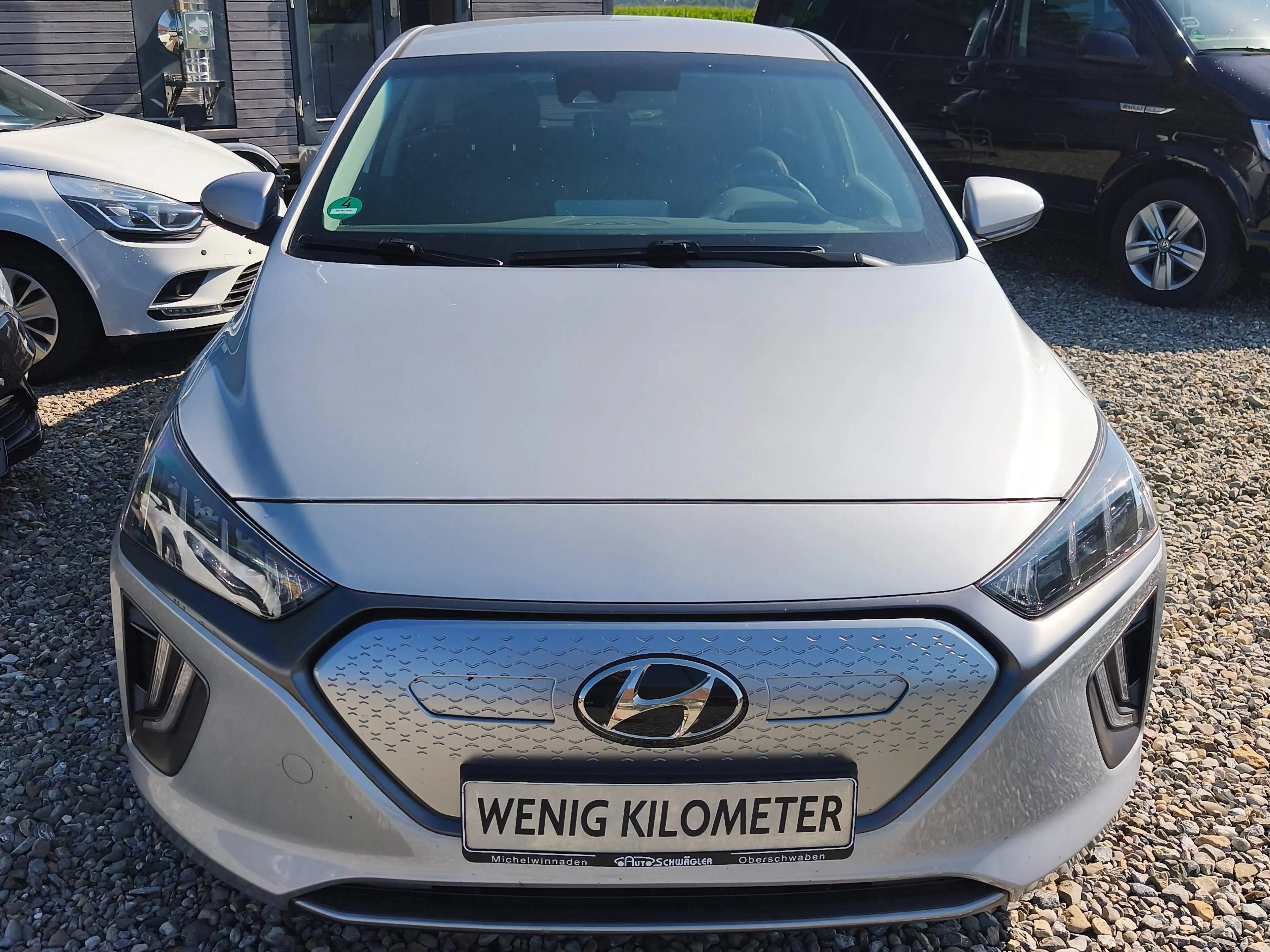 Hyundai IONIQ IONIQ Elektro Style, wenig Kilometer,""SoH 96,2 %"" Zertifikat liegt vor !!!!! — photo 2