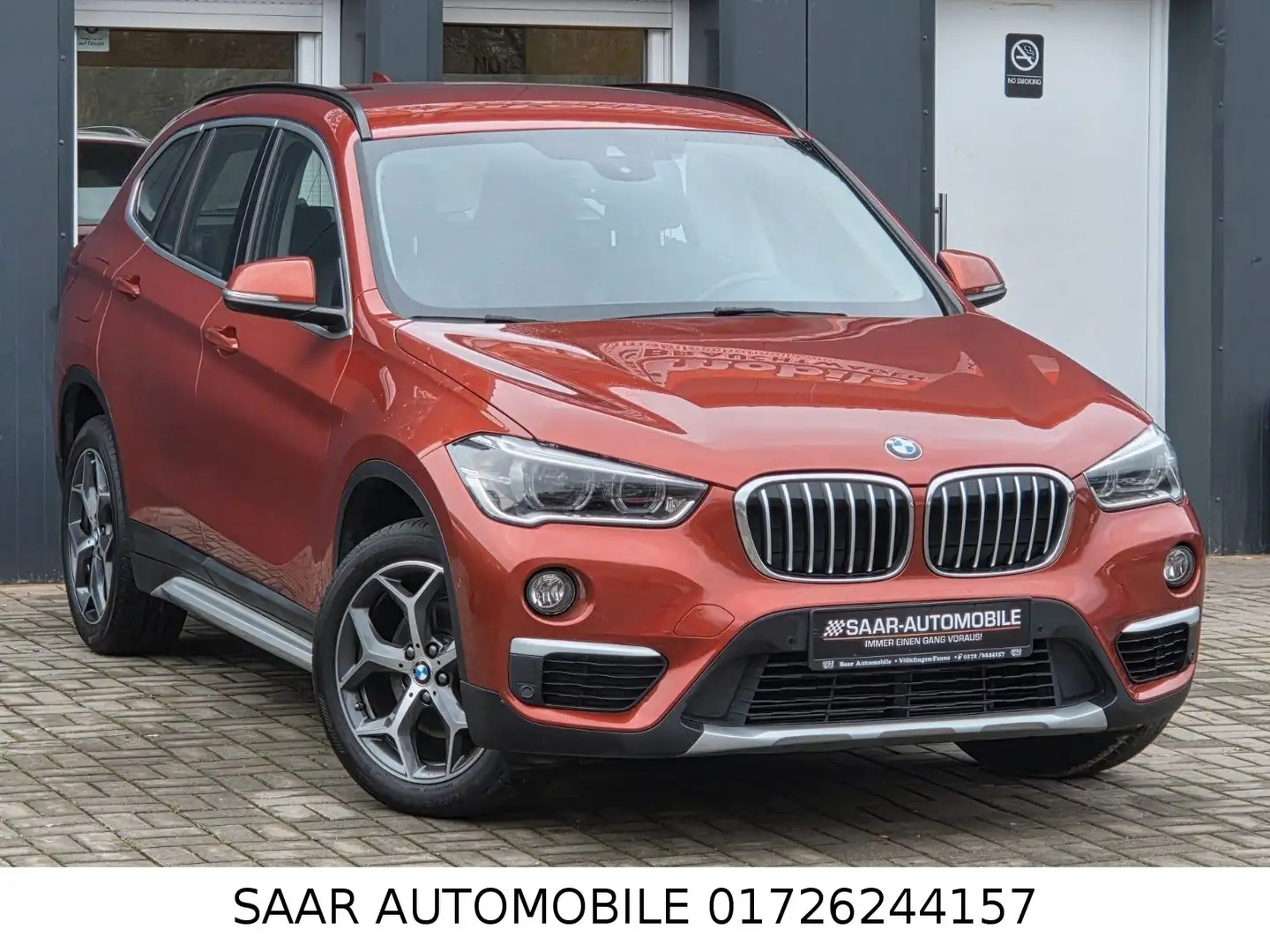 BMW X1 sDrive 18 i xLine/TEILLEDER/NAVI/XENON/EURO6 Narancs - 1