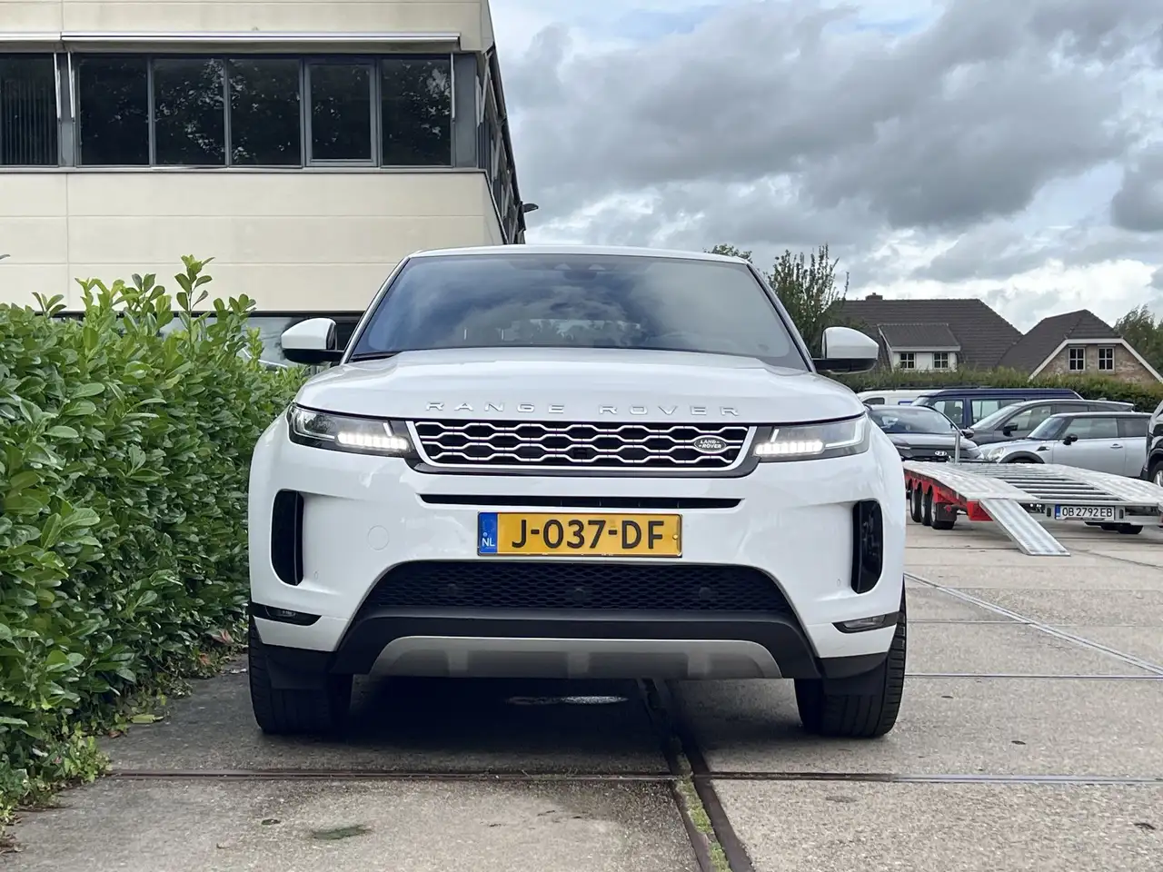 Land Rover Range Rover Evoque 2.0 P200 AWD R-Dynamic Hello Edition PANO CARPLAY, миниатюра 9