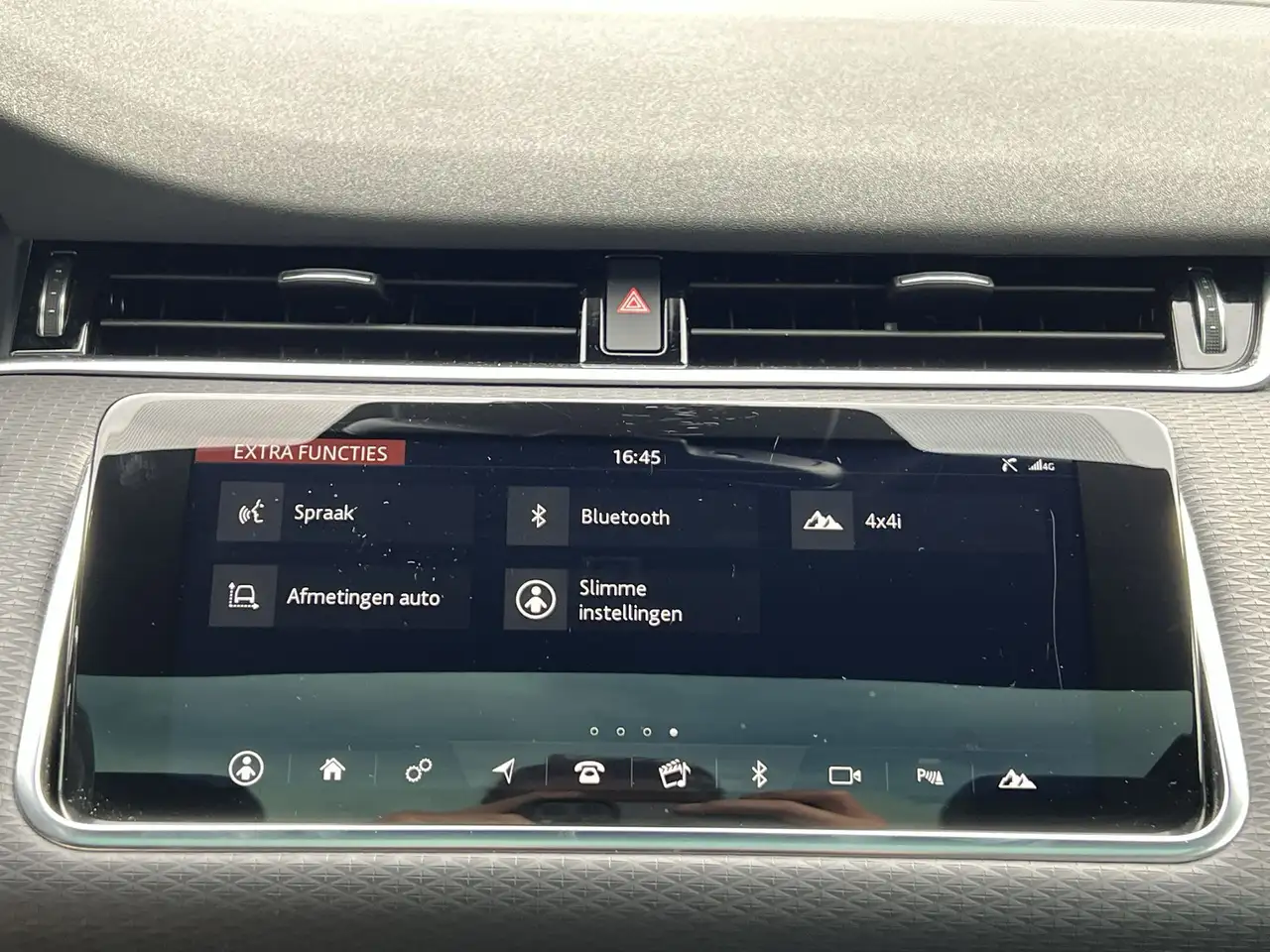 Land Rover Range Rover Evoque 2.0 P200 AWD R-Dynamic Hello Edition PANO CARPLAY, миниатюра 30