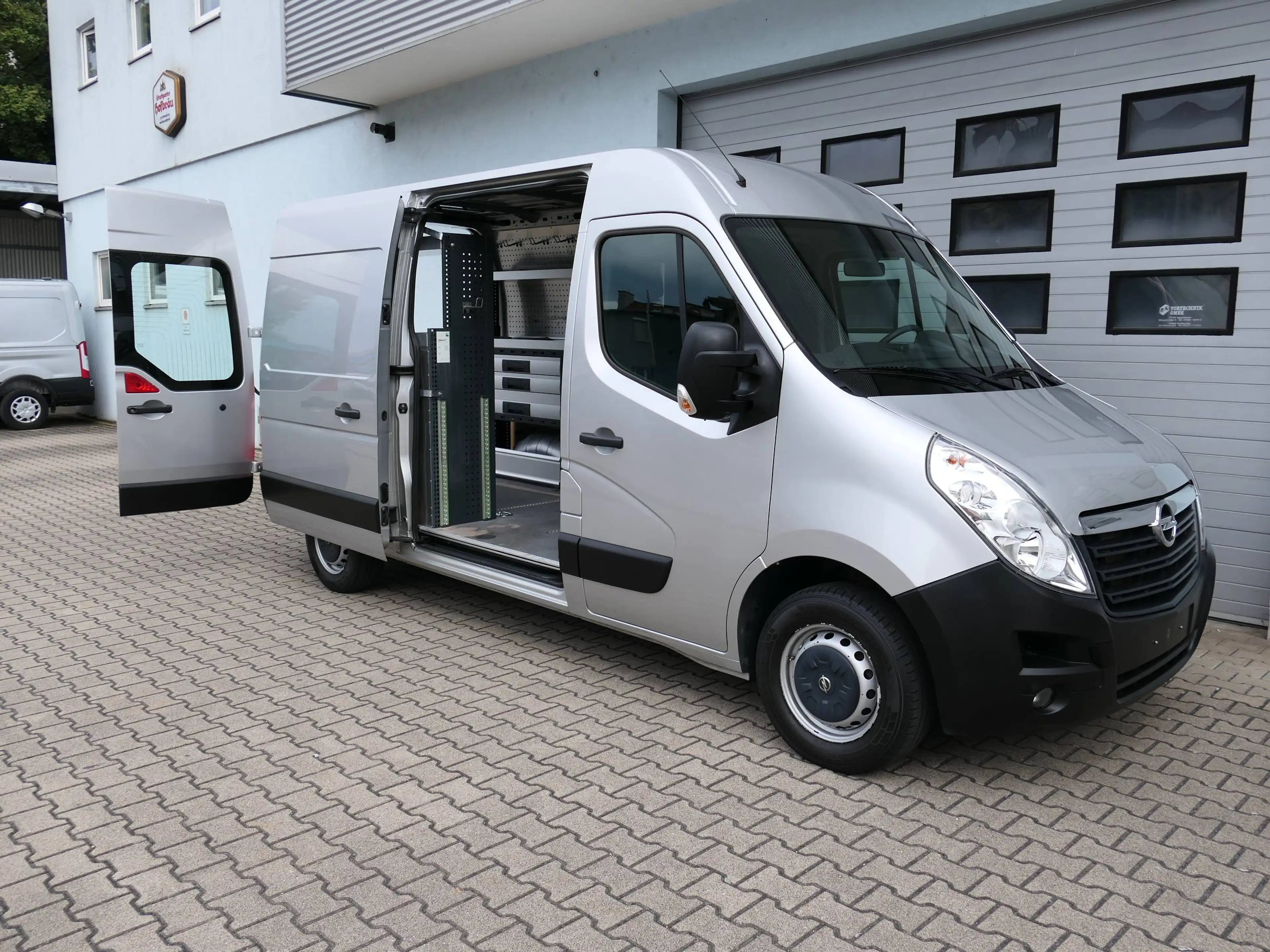 Opel Movano Bott L2H2 3,5t 230Volt Klima Sitzheizung Garantie* — photo 3