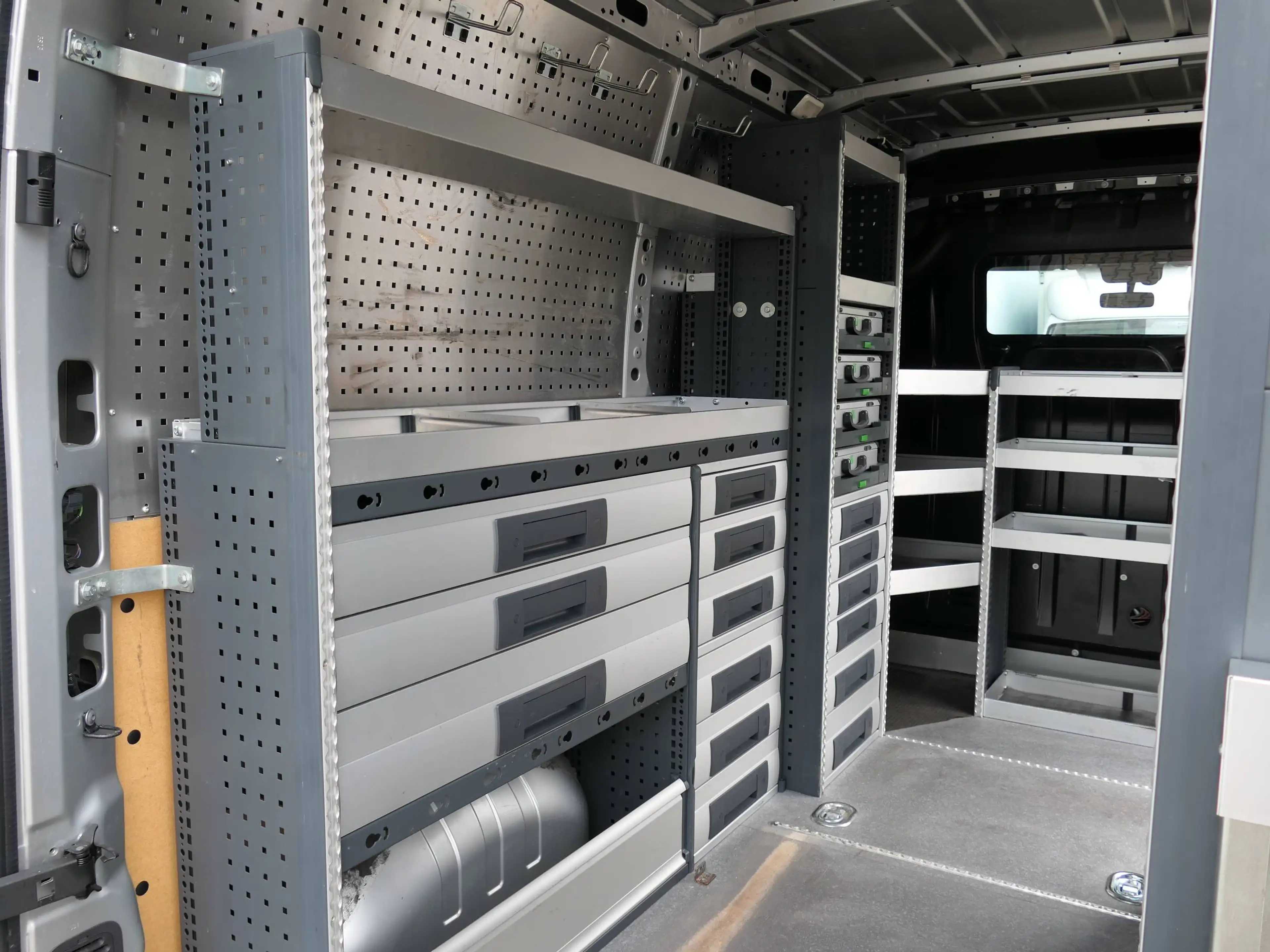 Opel Movano Bott L2H2 3,5t 230Volt Klima Sitzheizung Garantie* — photo 8
