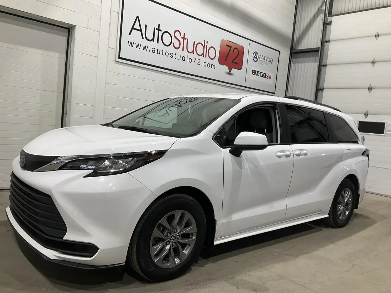 2023 Toyota Sienna