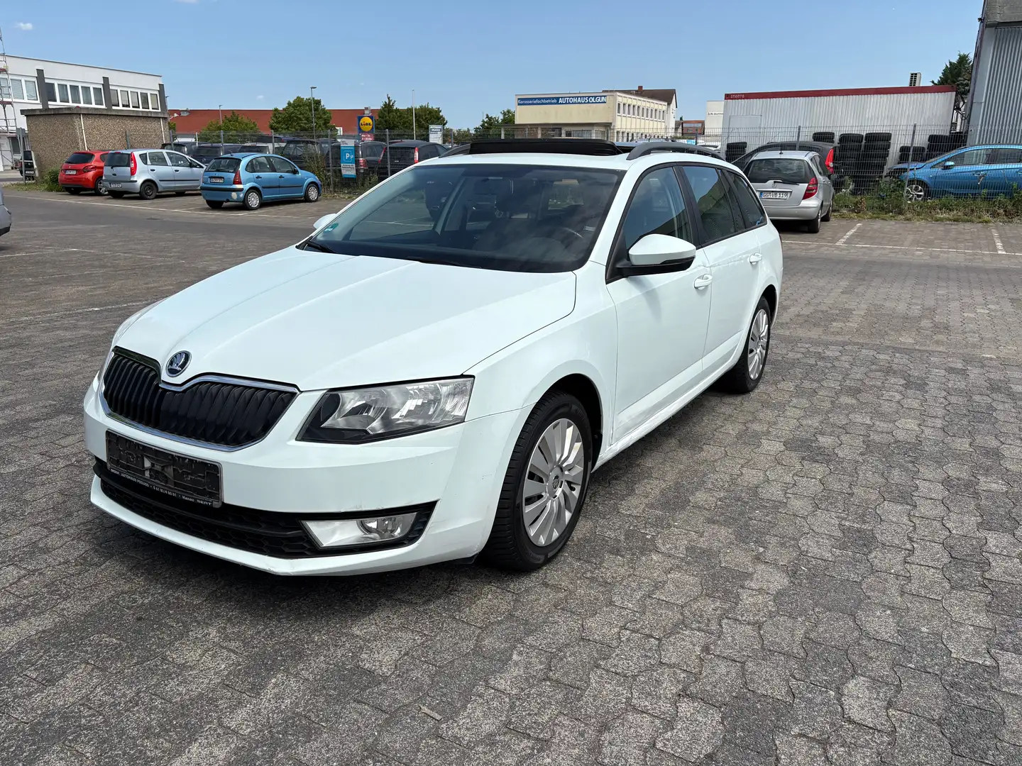 Skoda Octavia Ambition/Pano/Tempo/2Hand/ Wit - 1
