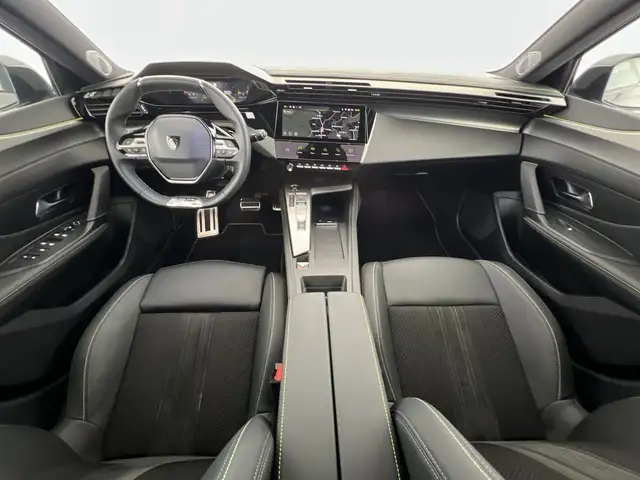 Peugeot 308 view 6