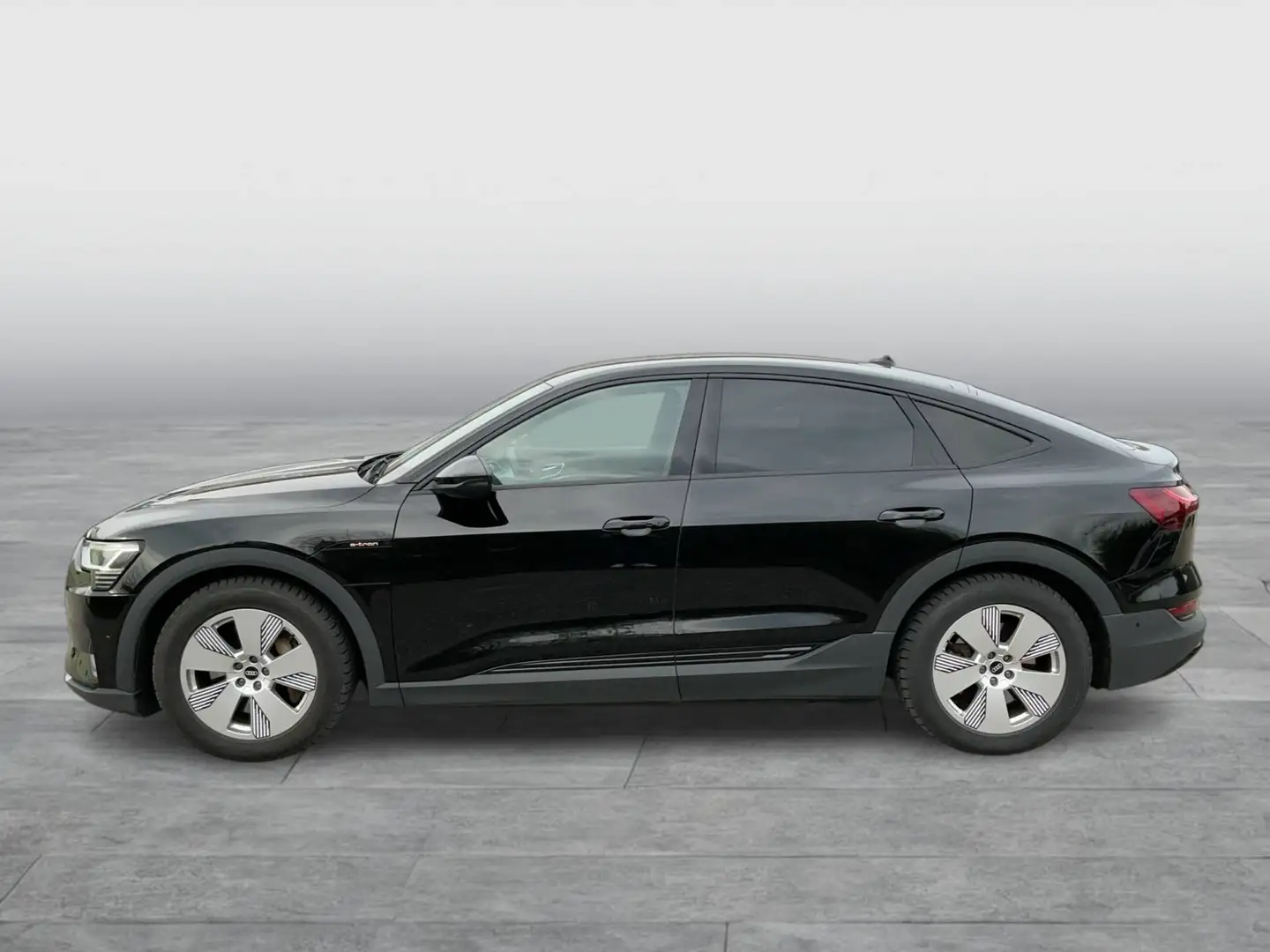 Audi e-tron 55 quattro basis Schwarz - 2
