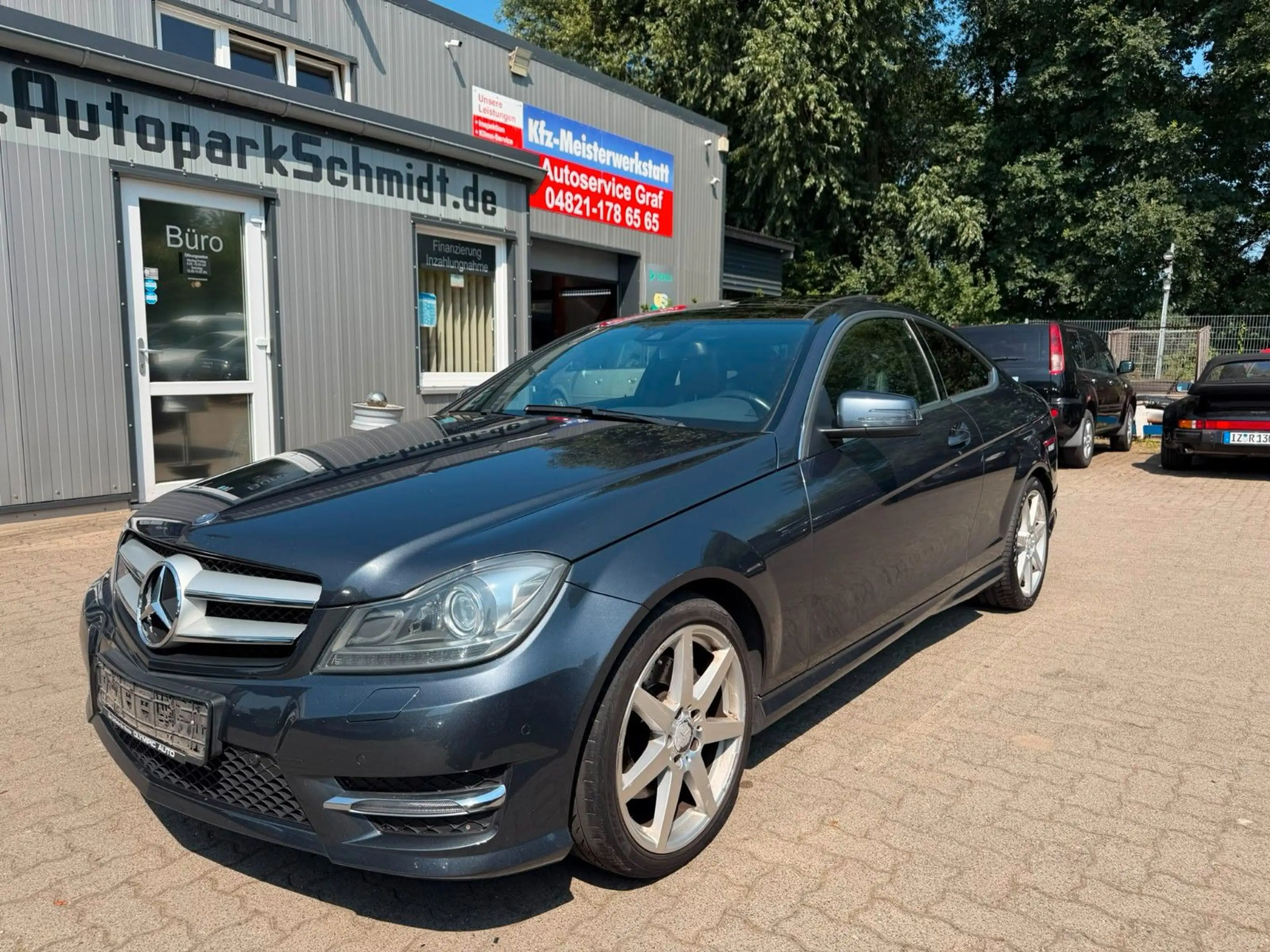 Mercedes-Benz C 350 Coupe AMG°AUTOM°LEDER°PDC°PANO°NAVI°18"ALU