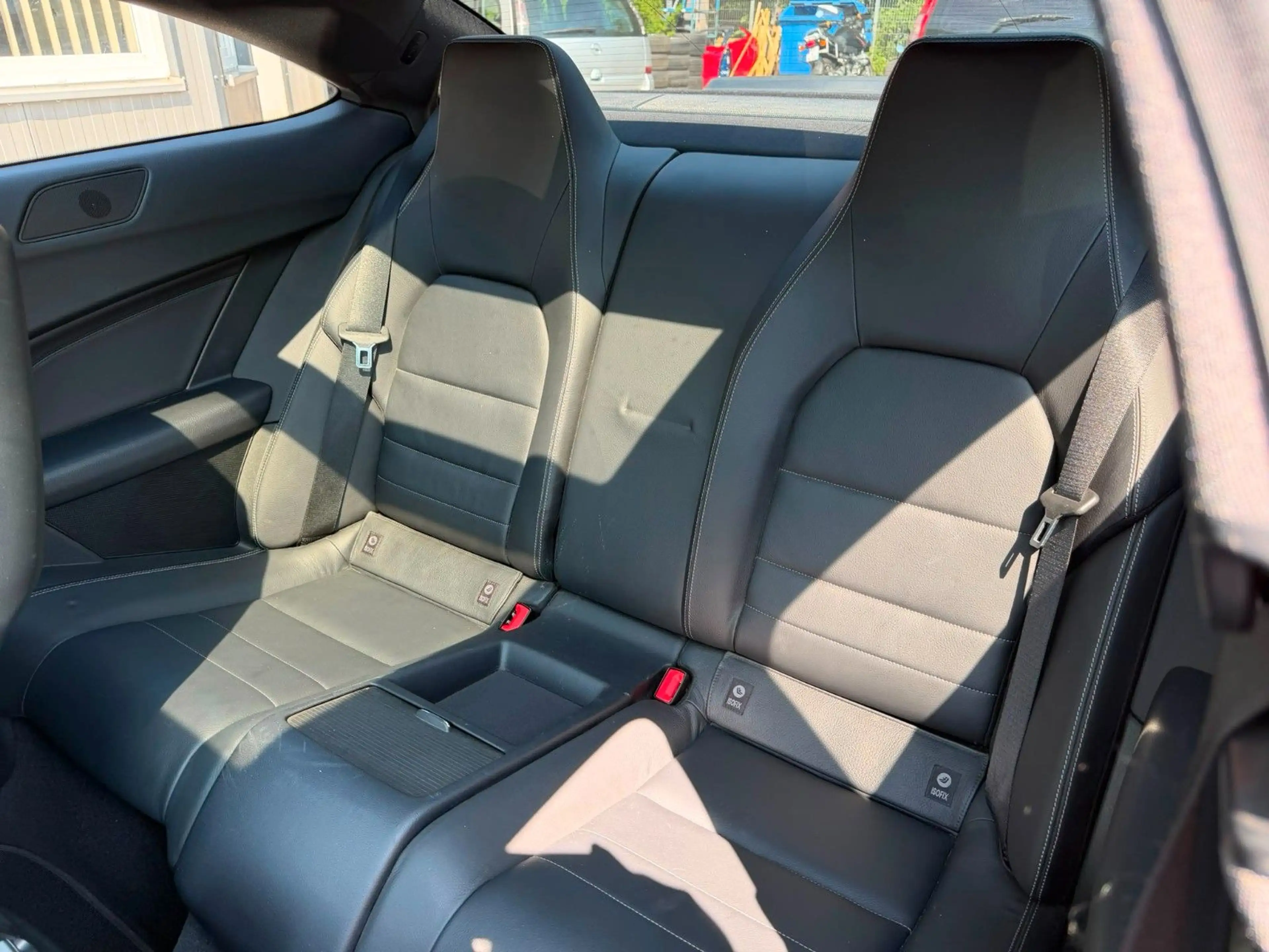 Mercedes-Benz C 350 Coupe AMG°AUTOM°LEDER°PDC°PANO°NAVI°18"ALU — photo 11