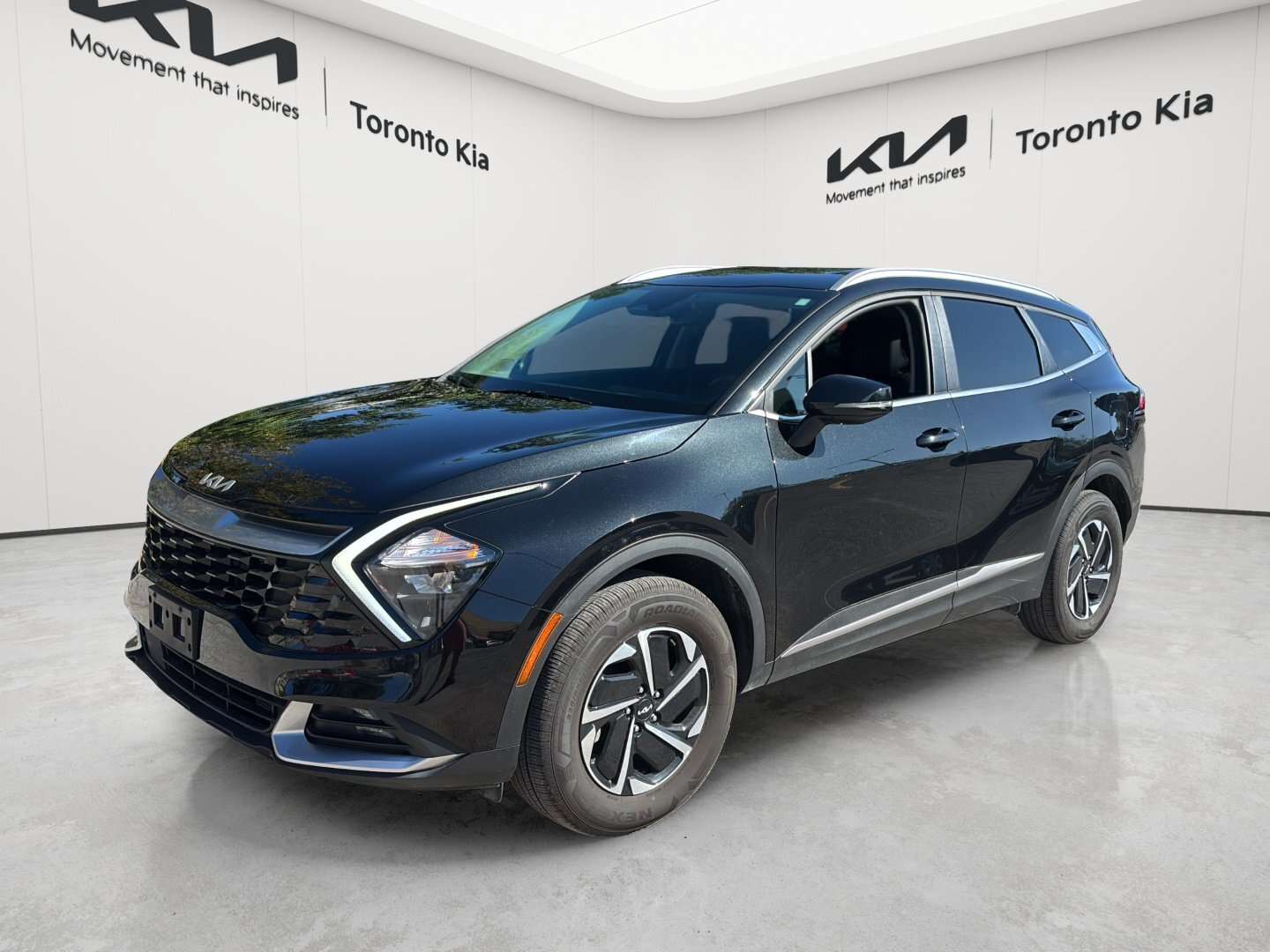 2025 Kia Sportage EX — снимка 1