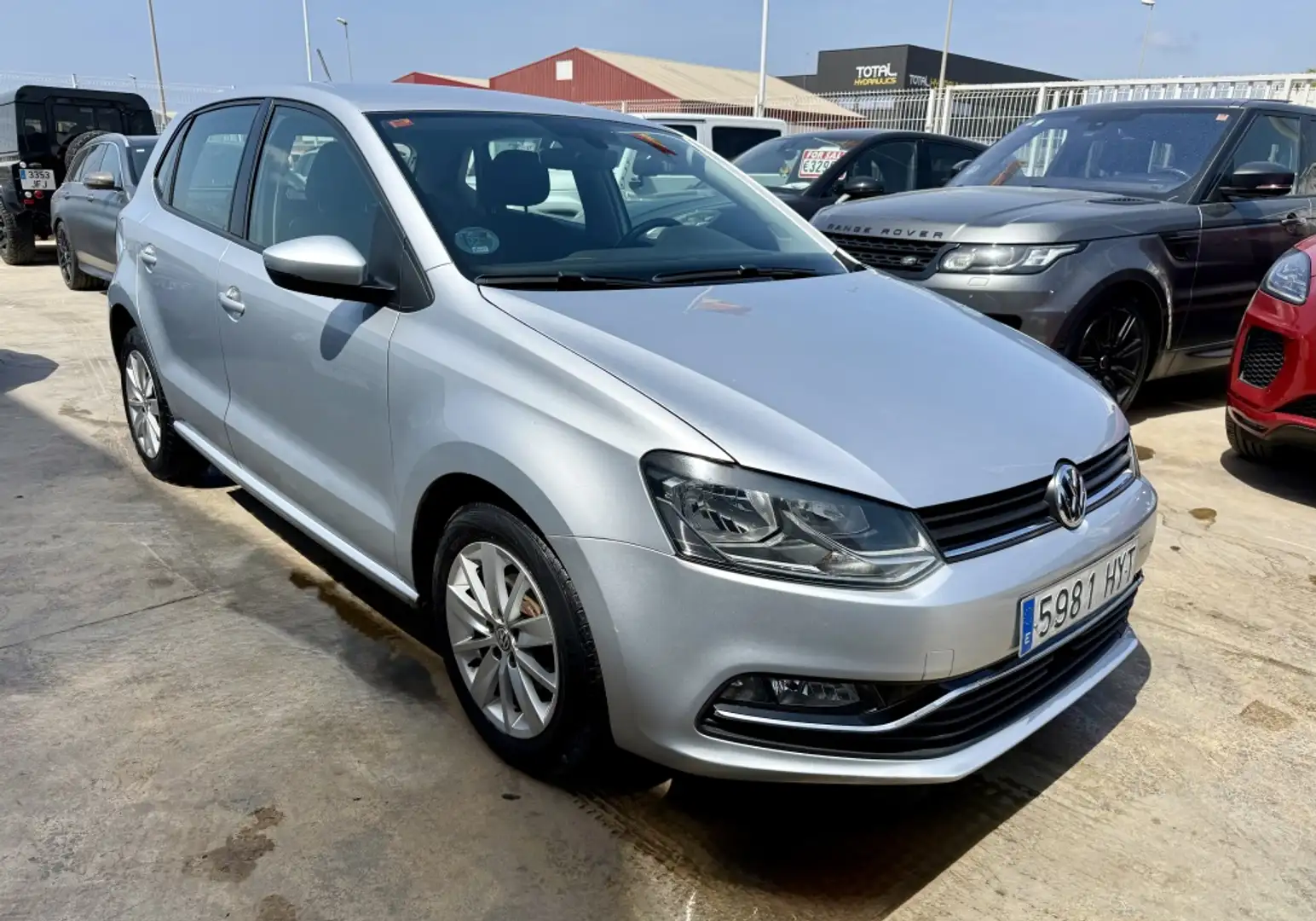 Volkswagen Polo 1.4TDI Advance 80 - 1