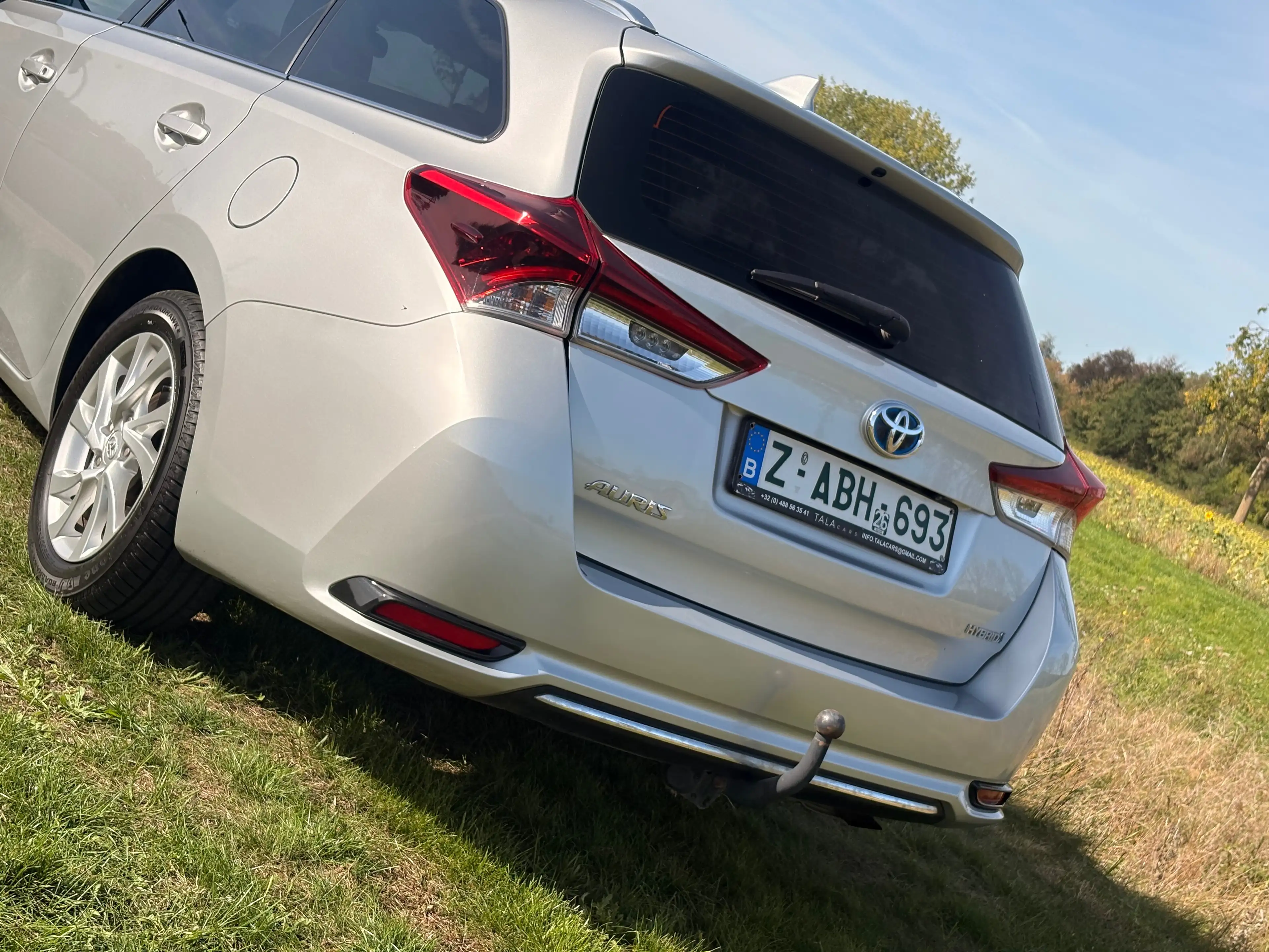 Toyota Auris Auris SW HEV 1.8i Hybrid - Navi - Att. Rem - Caméra - Automatique - Garantie — photo 9