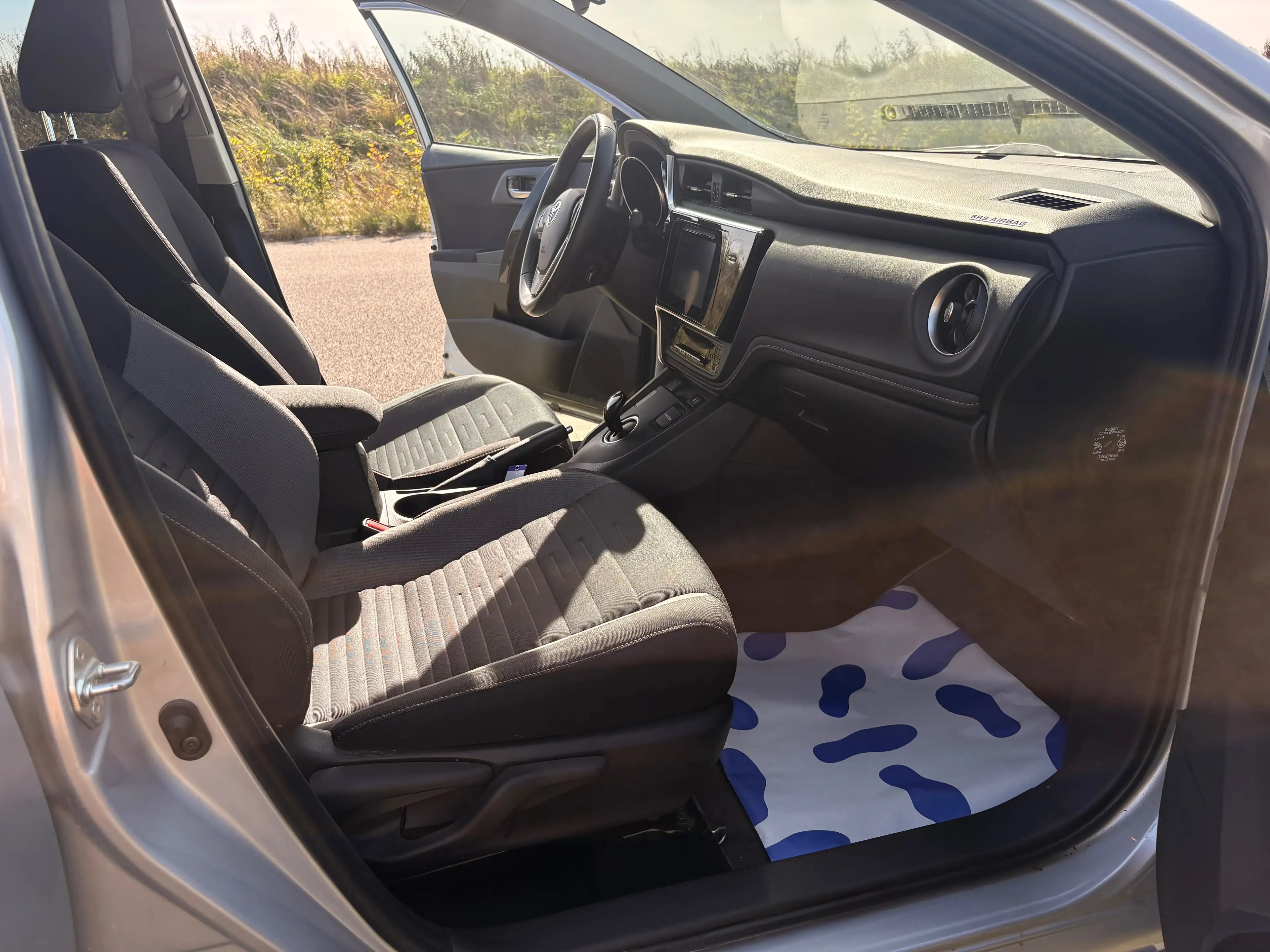 Toyota Auris Auris SW HEV 1.8i Hybrid - Navi - Att. Rem - Caméra - Automatique - Garantie — photo 12