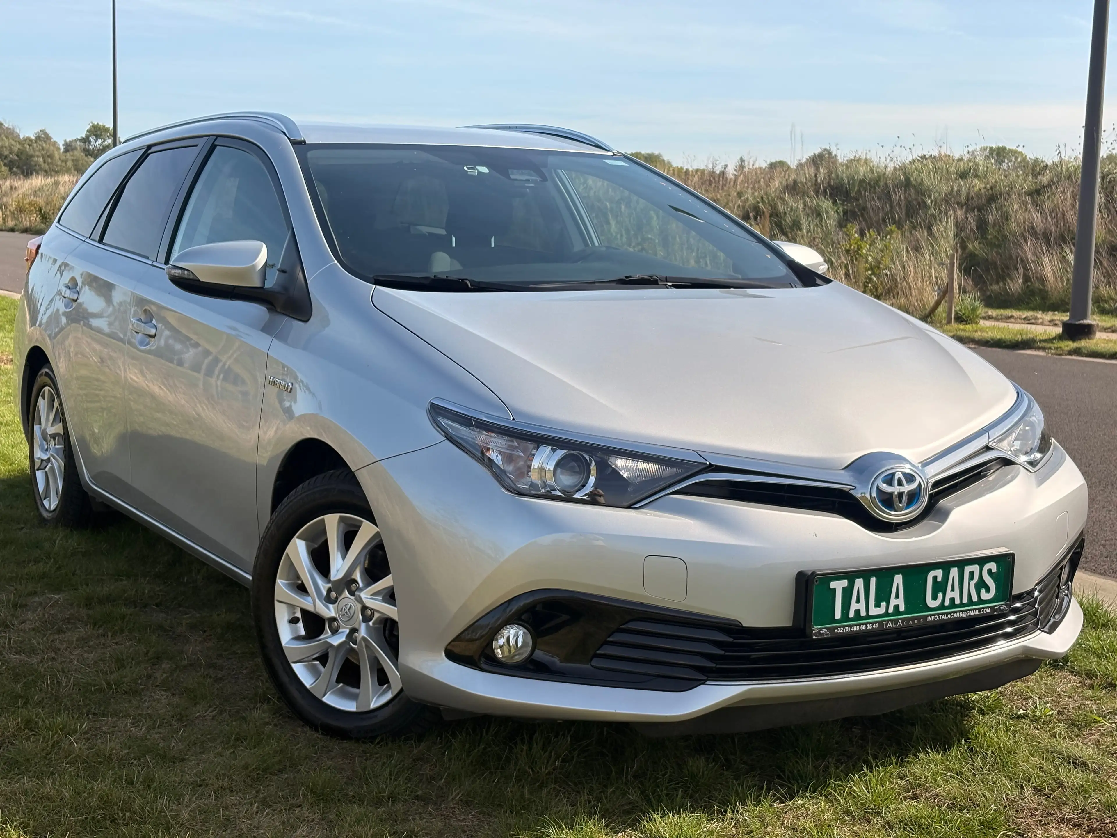 Toyota Auris Auris SW HEV 1.8i Hybrid - Navi - Att. Rem - Caméra - Automatique - Garantie — photo 7