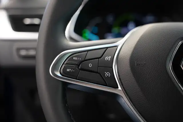 Renault Captur view 8