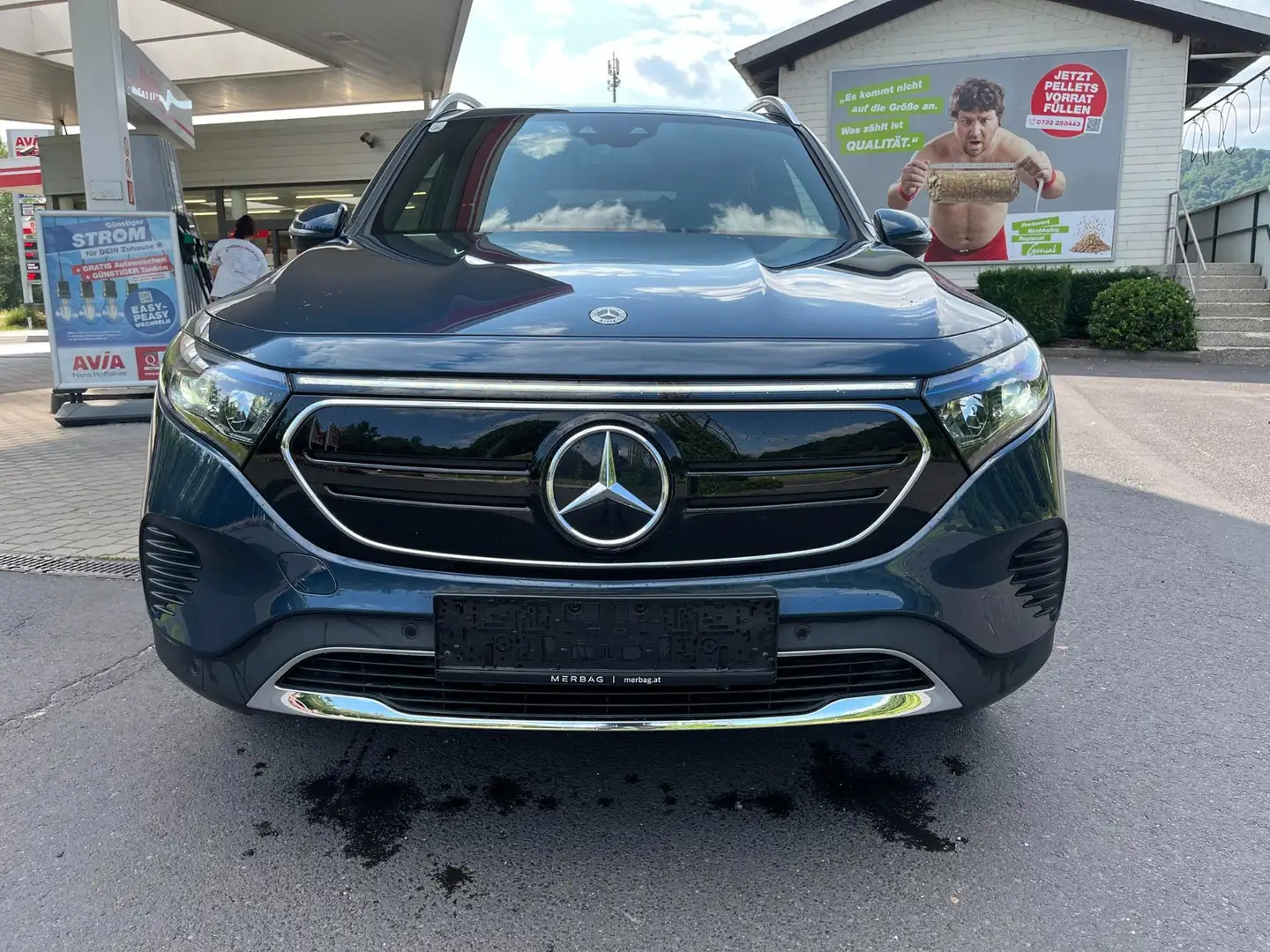 Mercedes-Benz EQB 350 4MATIC 66,5kWh Aut. LED-Kamera Niebieski - 2