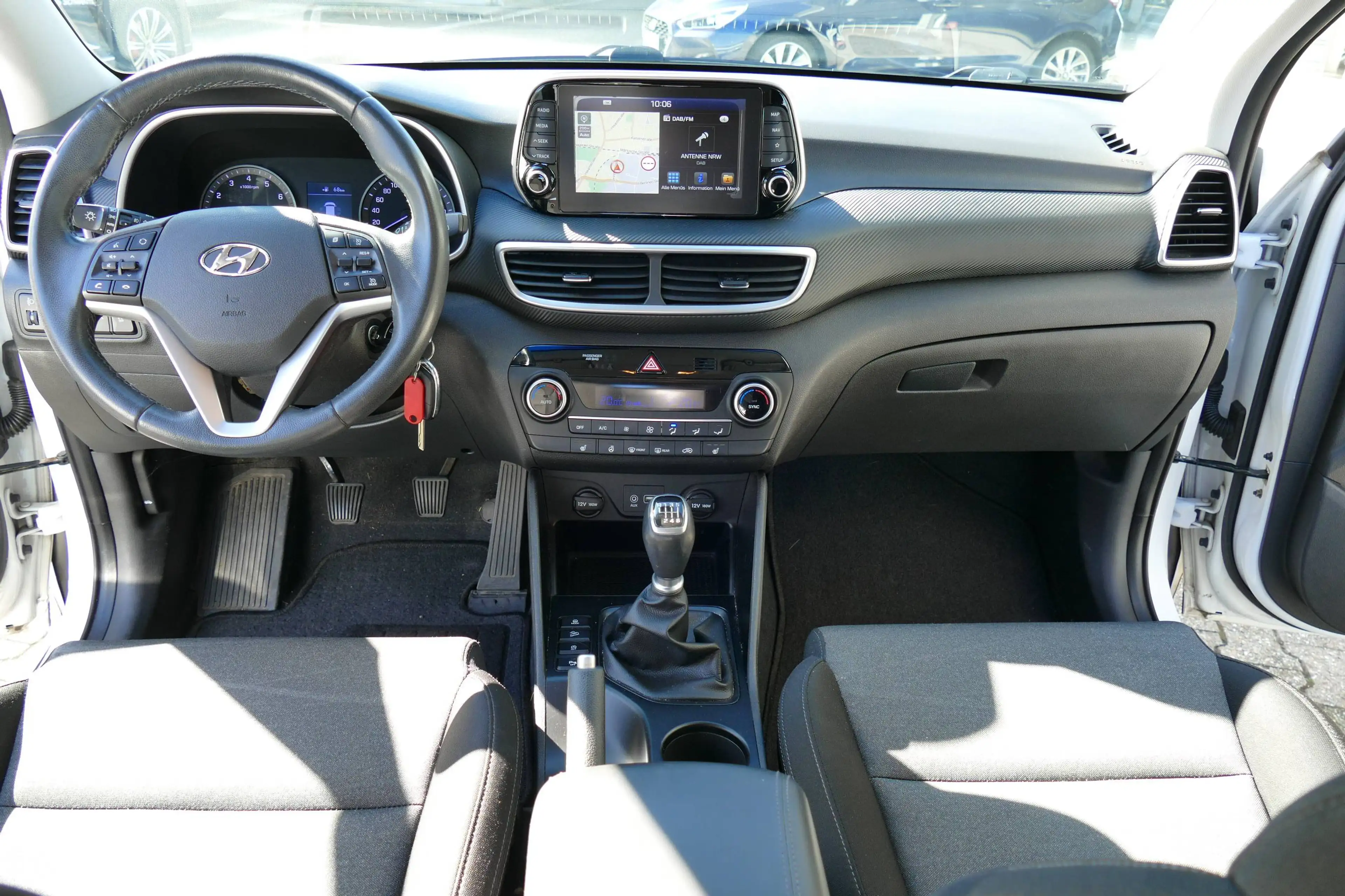 Hyundai TUCSON Advantage °1.Hand-Navi-Cam-Abnehmbare AHK° — photo 20