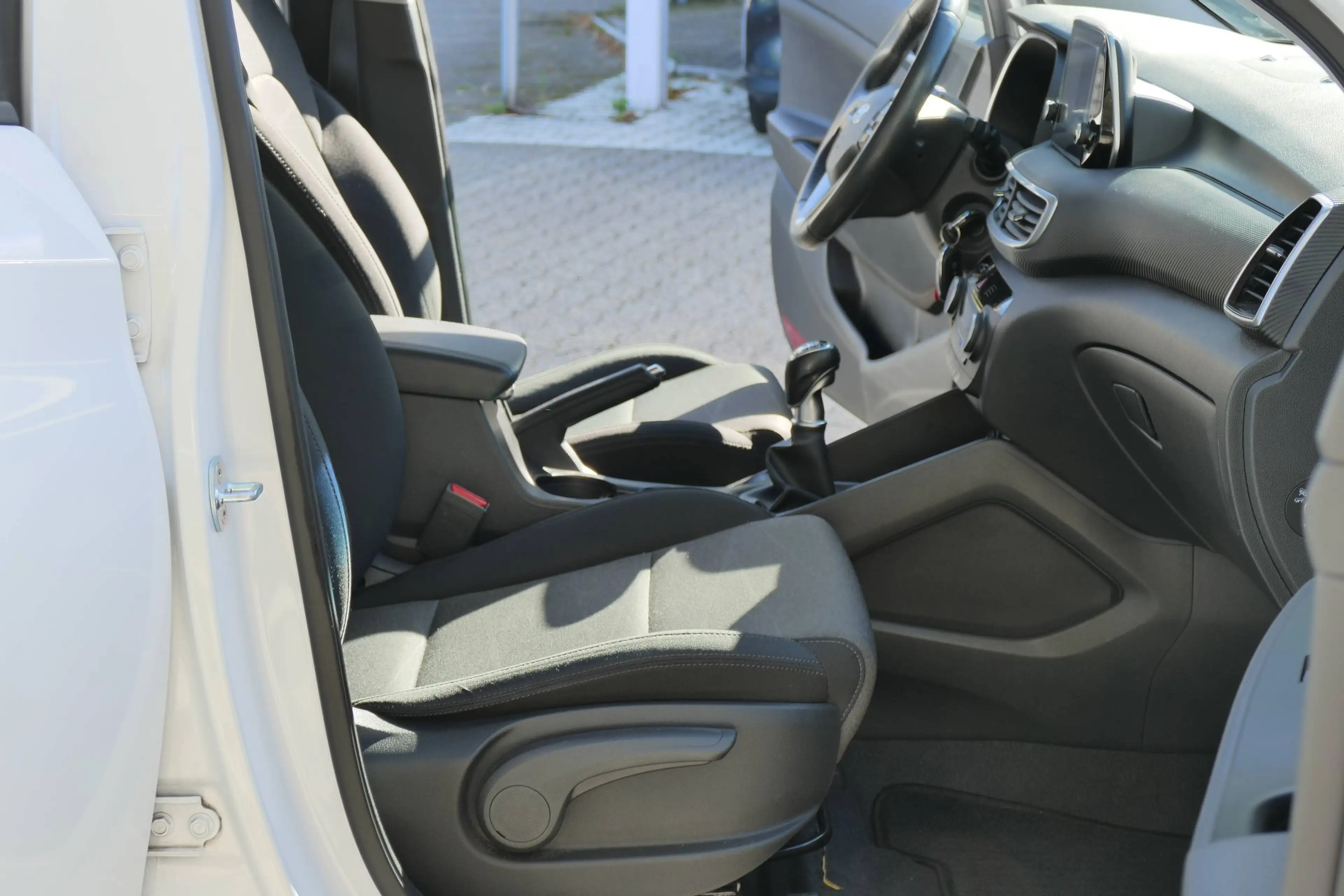 Hyundai TUCSON Advantage °1.Hand-Navi-Cam-Abnehmbare AHK° — photo 18