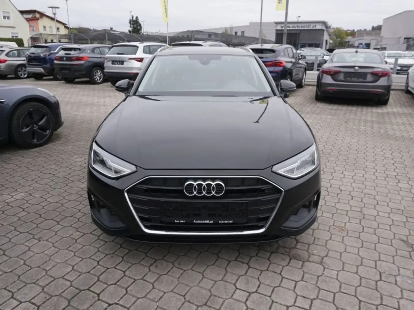 Audi A4 Avant 40 TDI S-tronic *LED+NAVI* Schwarz - 2
