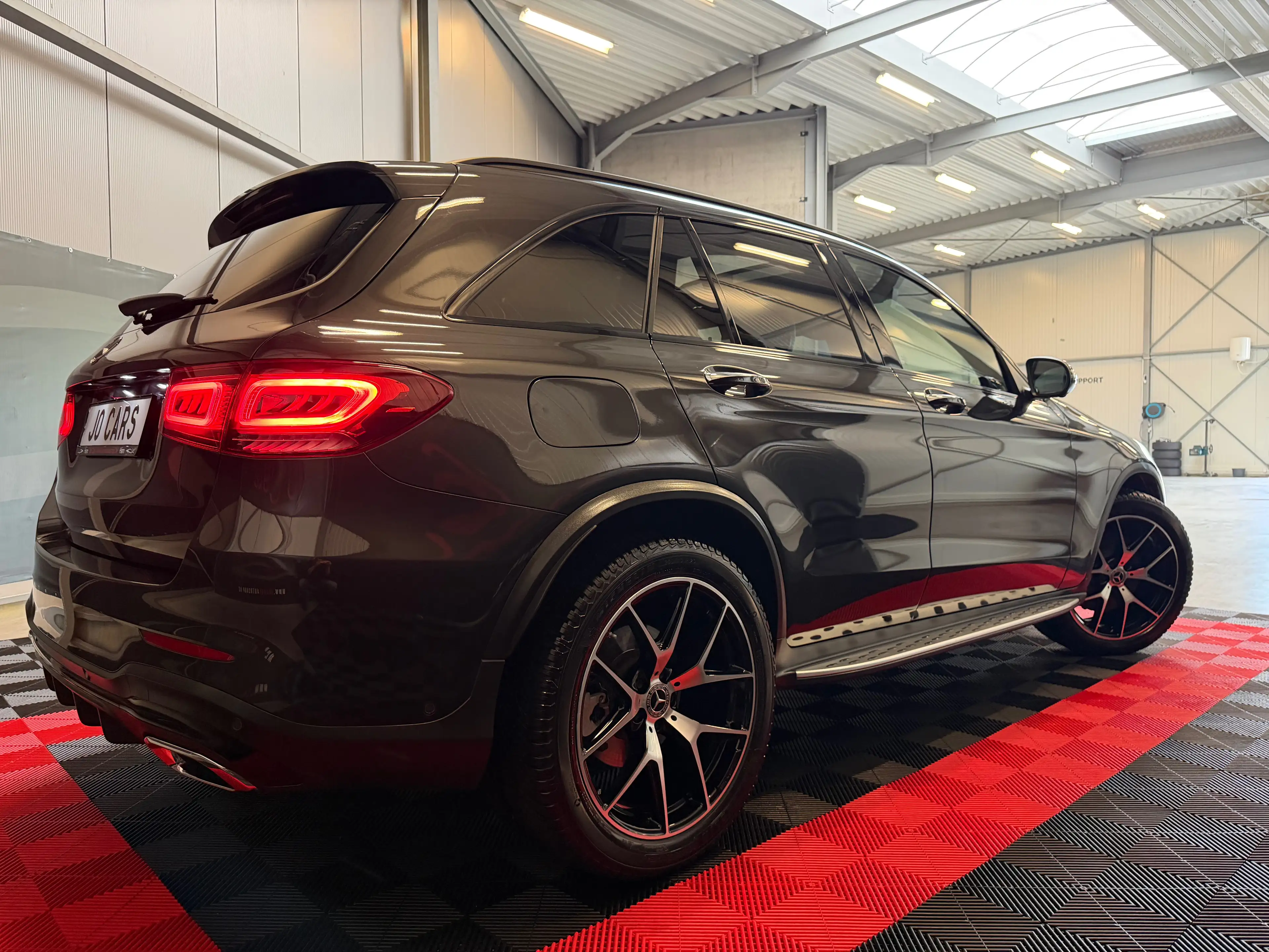Mercedes-Benz GLC 200 /4-Matic/AMG Pack/Pano/Led/Ambi/Keyless/360°/Zv/Carplay/Topper!!! — photo 5