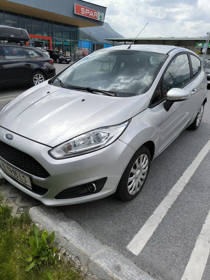 Ford Fiesta - 2