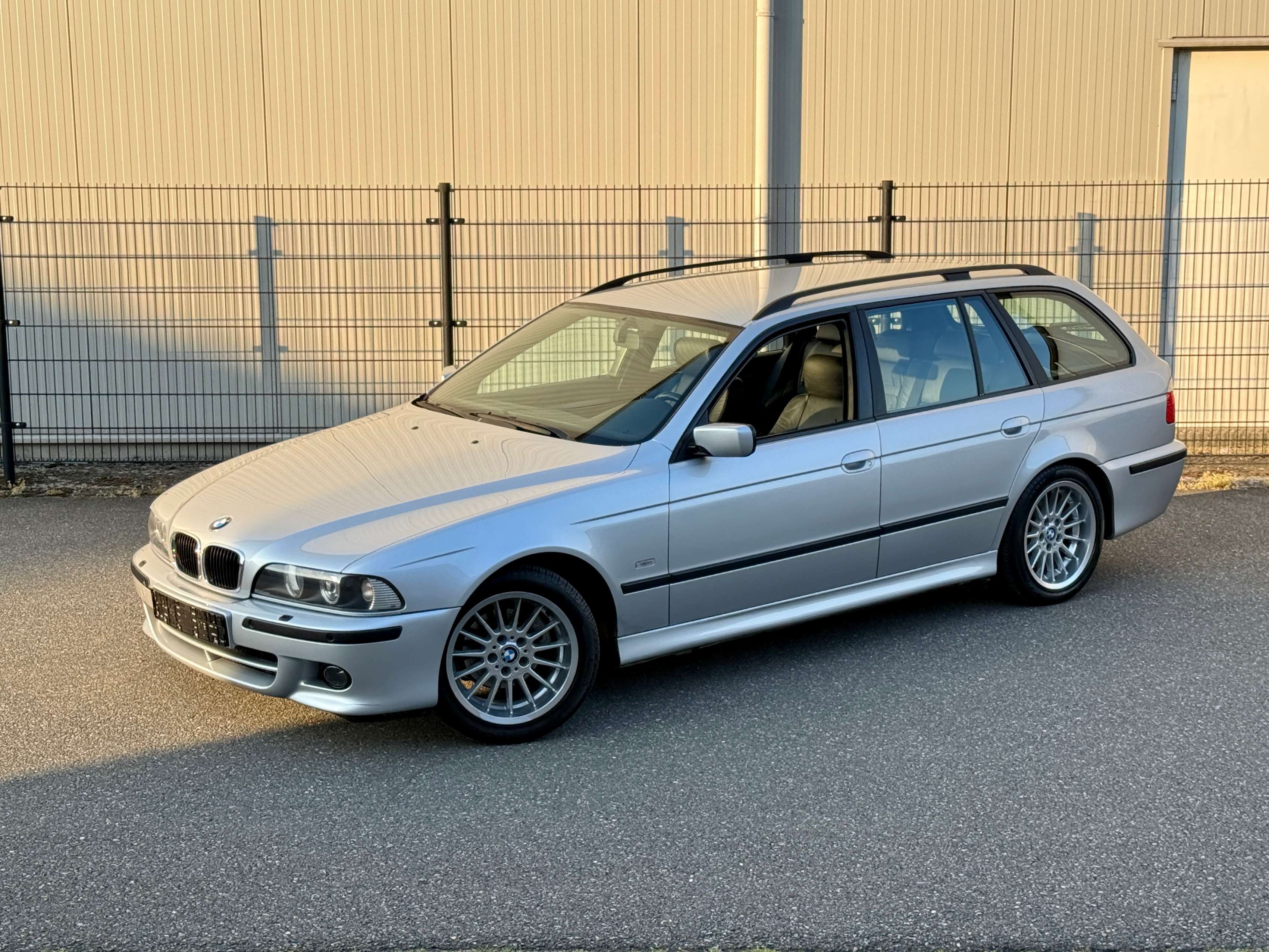 BMW 520