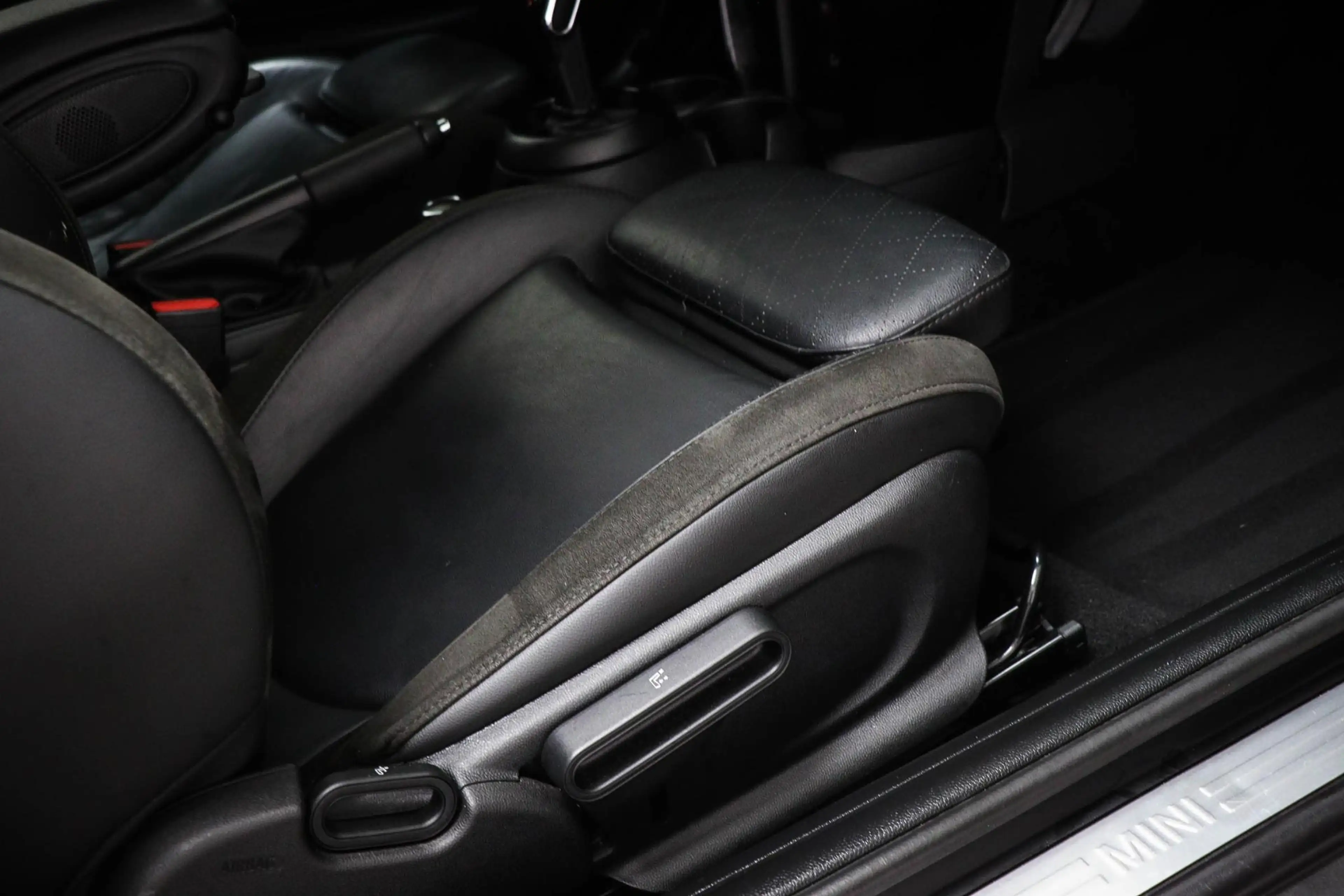MINI John Cooper Works 3-Deurs 1.5 One | CLIMA | STOELVERWARMING | HEAD U — photo 11