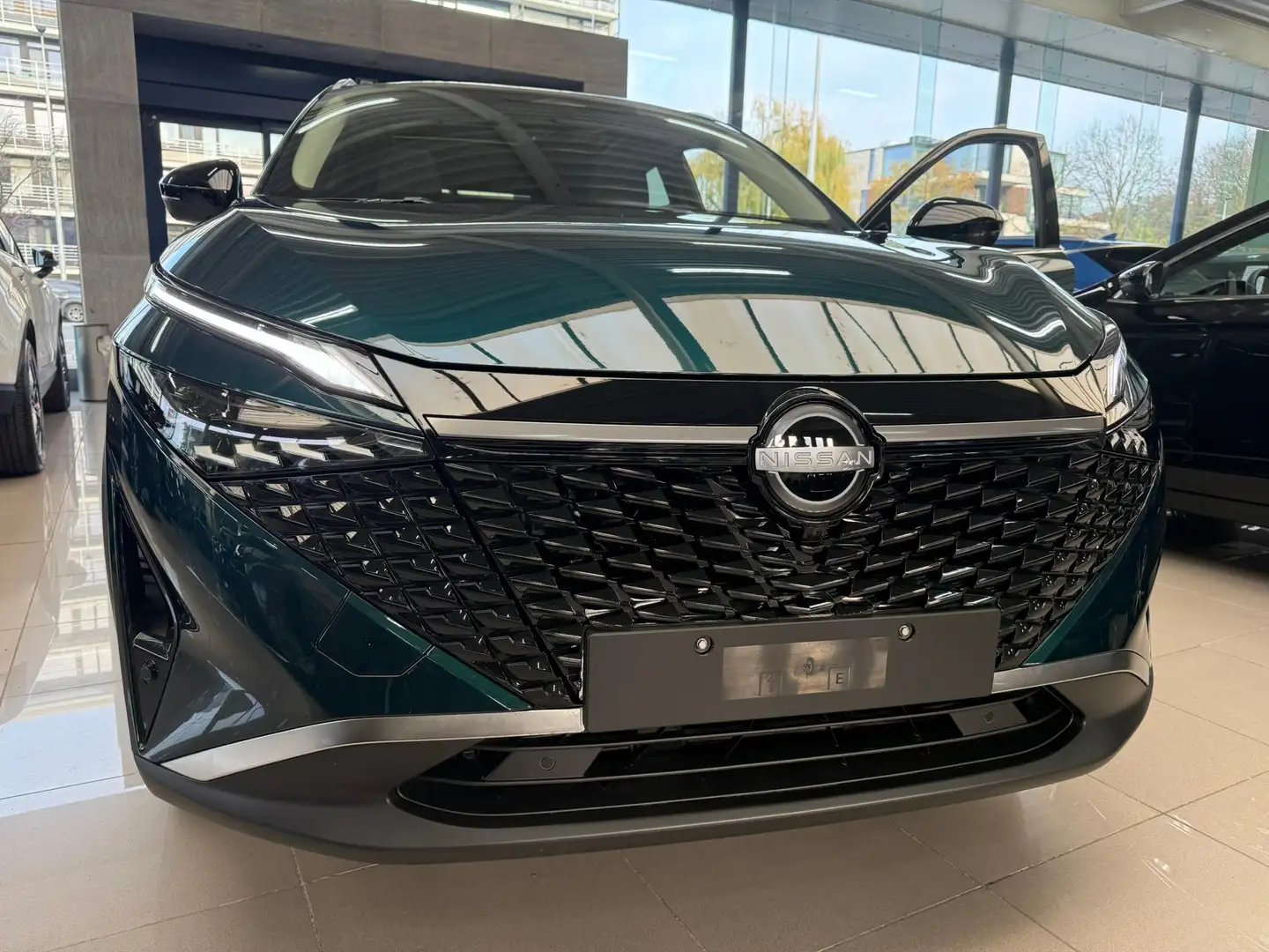 Nissan Qashqai 1.3 DIG-T MHEV XTronic N-Connecta+PANO/COLD PACK Vert - 2