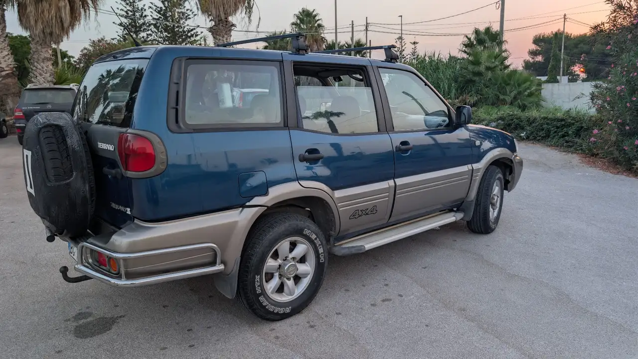 Nissan Terrano 5p 2.7 tdi Luxury, foto 7