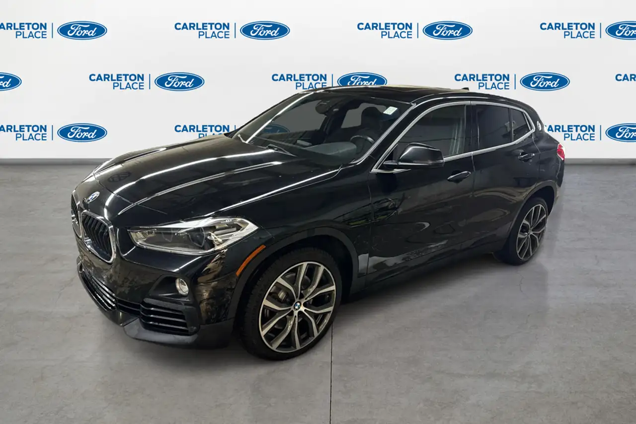 BMW X2 photo BMW X2