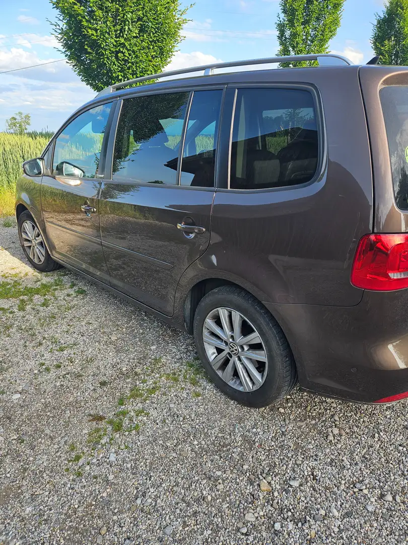 Volkswagen Touran Comfortline 2,0 TDI DPF DSG Braun - 1