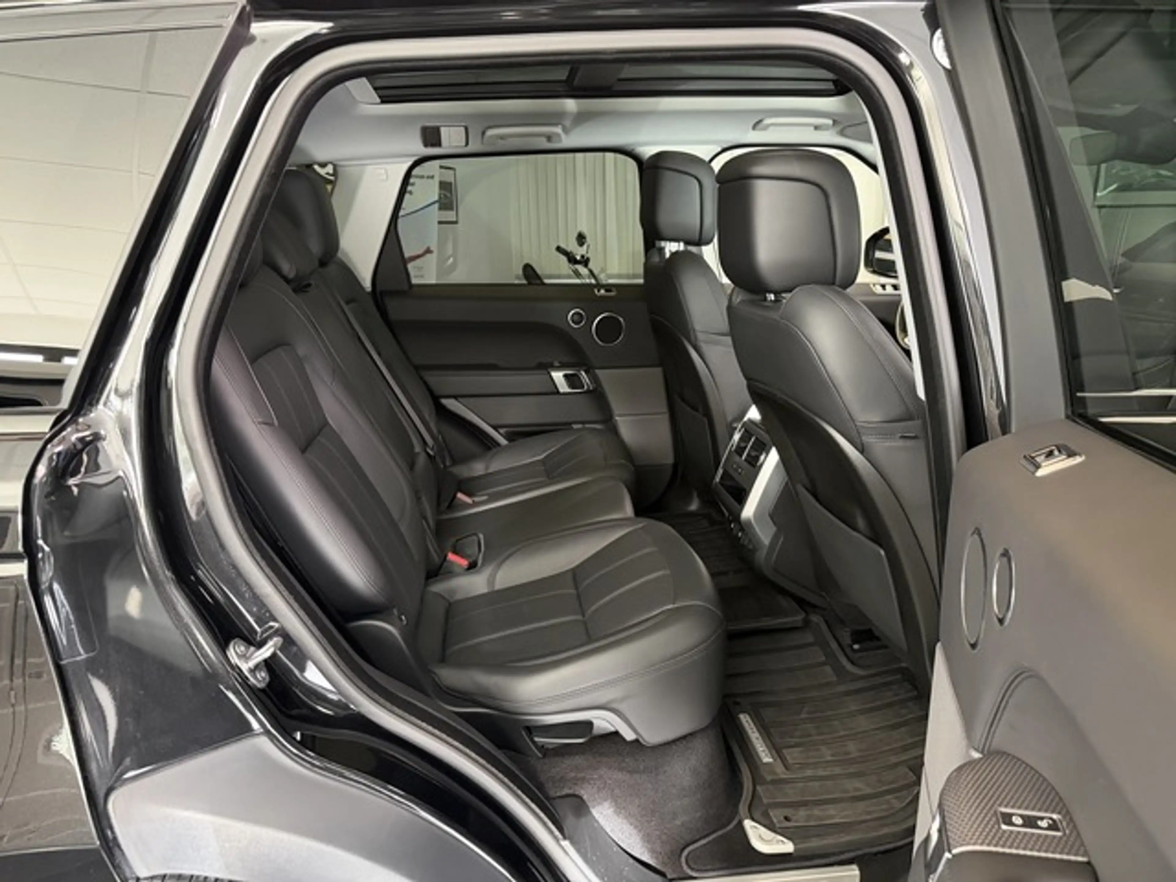 Land Rover Range Rover Sport SDV6 Autobio.Dynamic Pano Head — photo 12