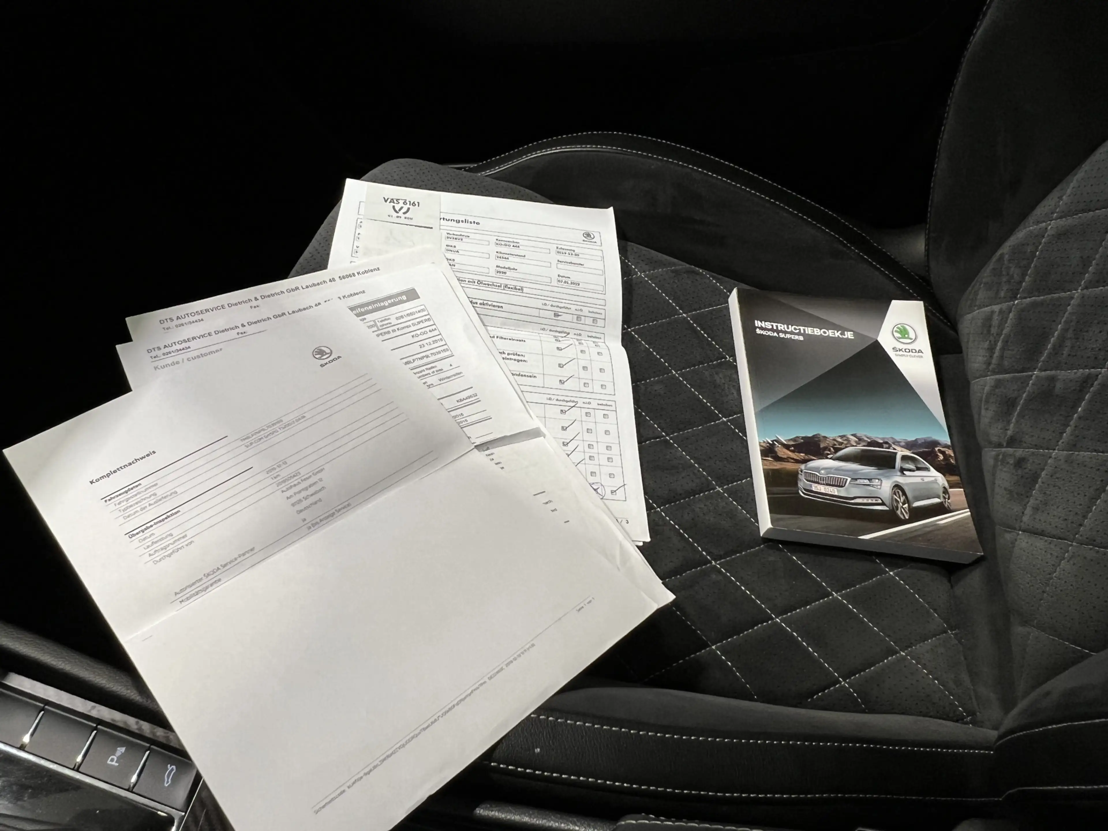 Skoda Superb Combi 2.0 TSI 4x4 Sportline Business | Navigatie/A — photo 10