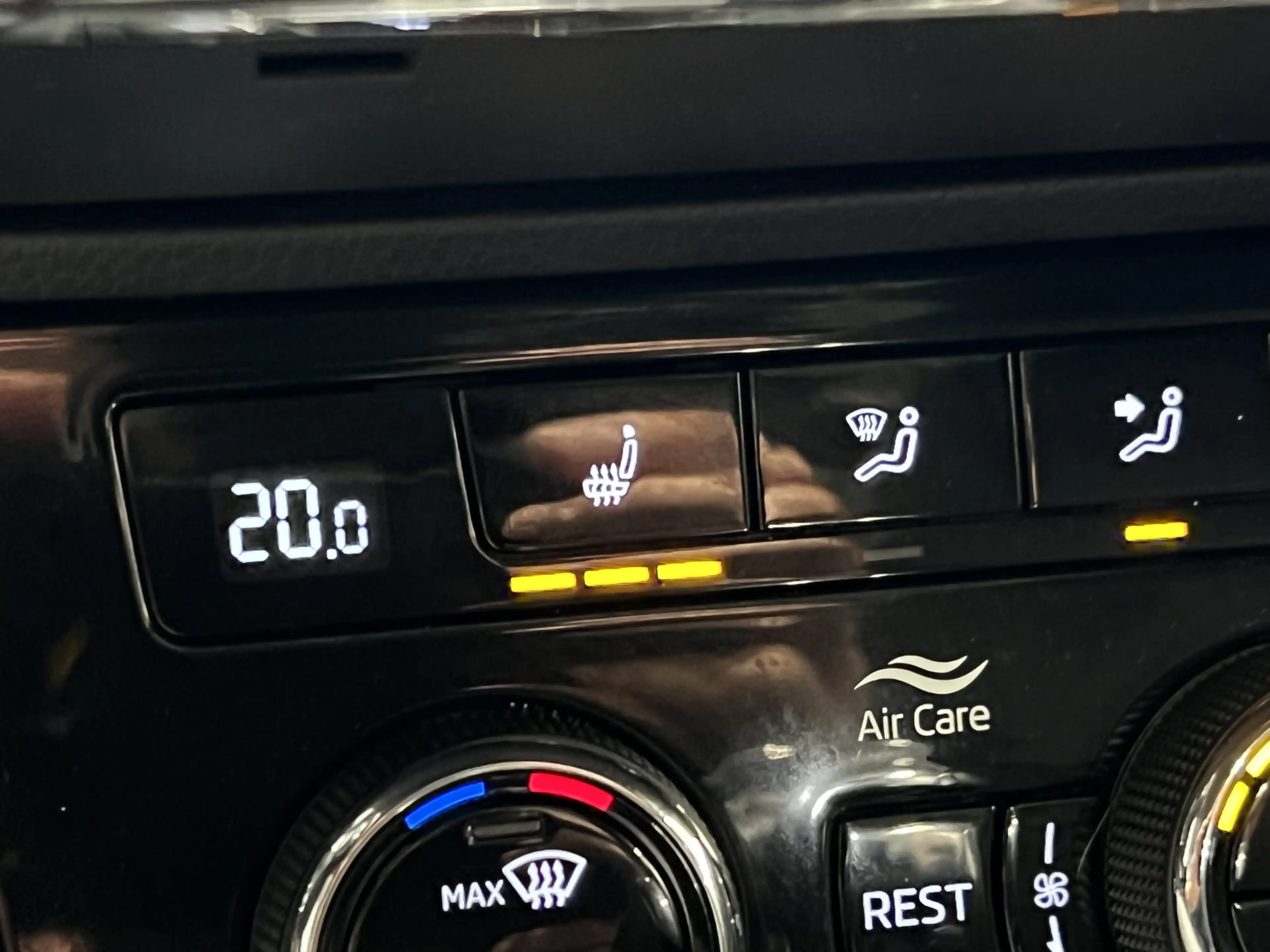 Skoda Superb Combi 2.0 TSI 4x4 Sportline Business | Navigatie/A — photo 14