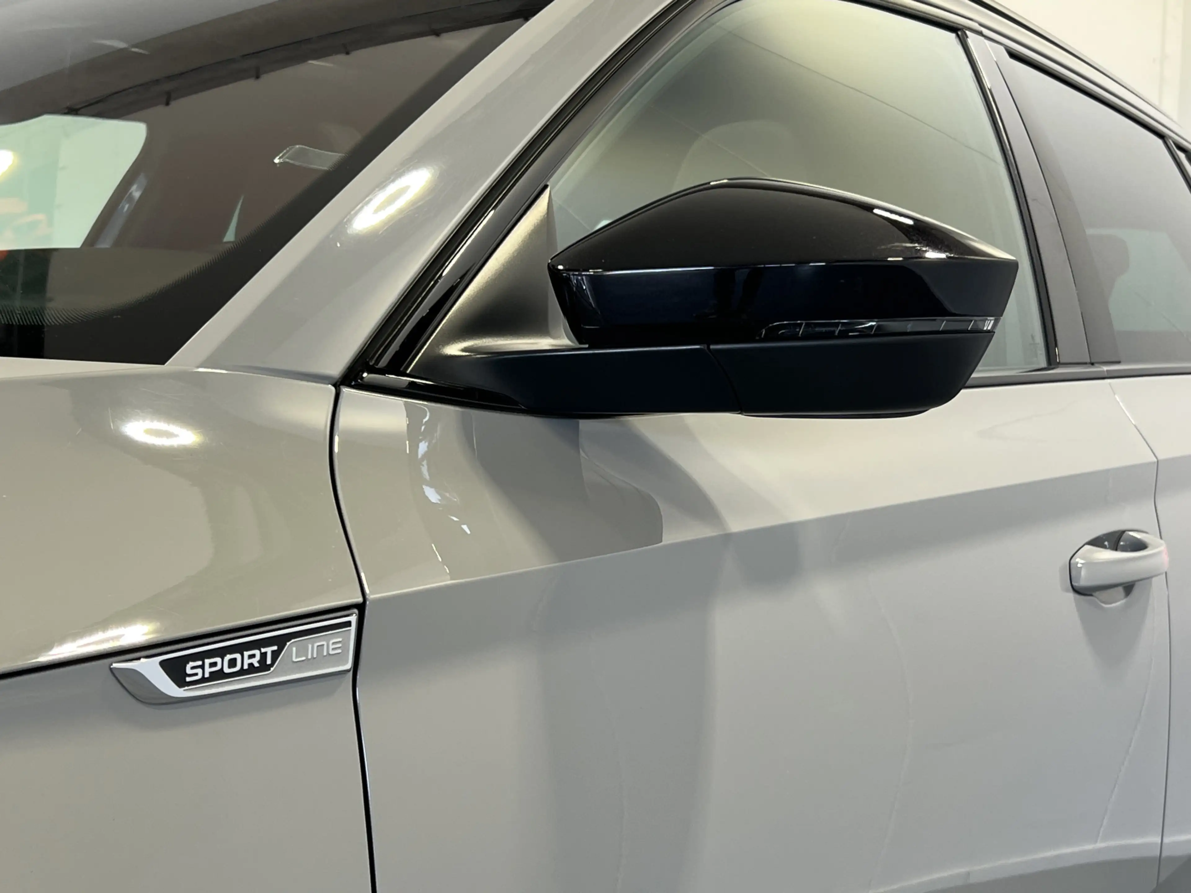 Skoda Superb Combi 2.0 TSI 4x4 Sportline Business | Navigatie/A — photo 25