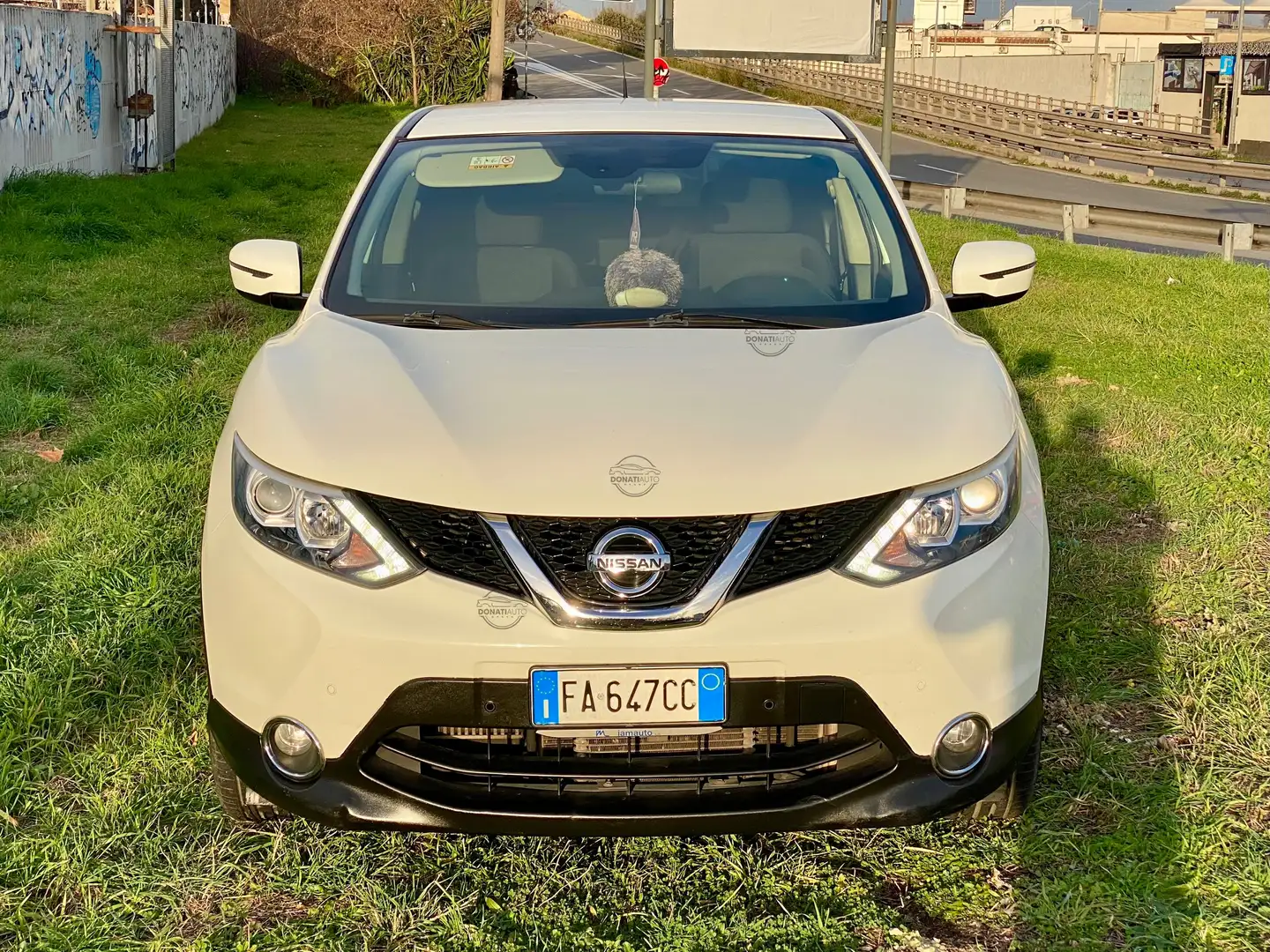 Nissan Qashqai 1.2 115cv xtronic E6 Bianco - 2