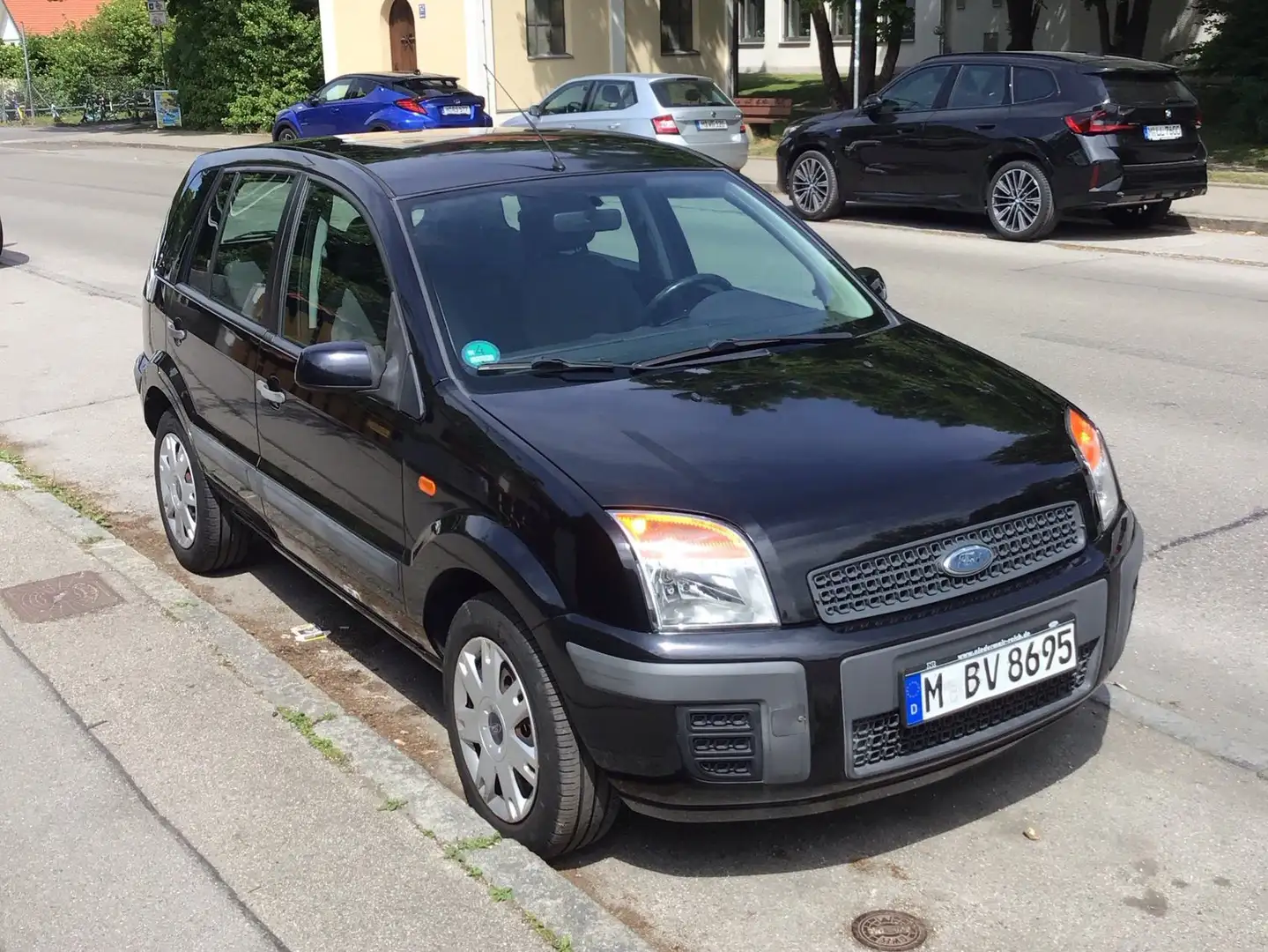 Ford Fusion 1.4 + Schwarz - 1