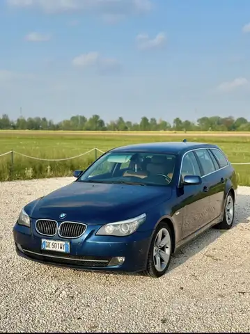 BMW 525