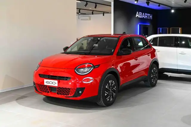 Fiat 600e Red