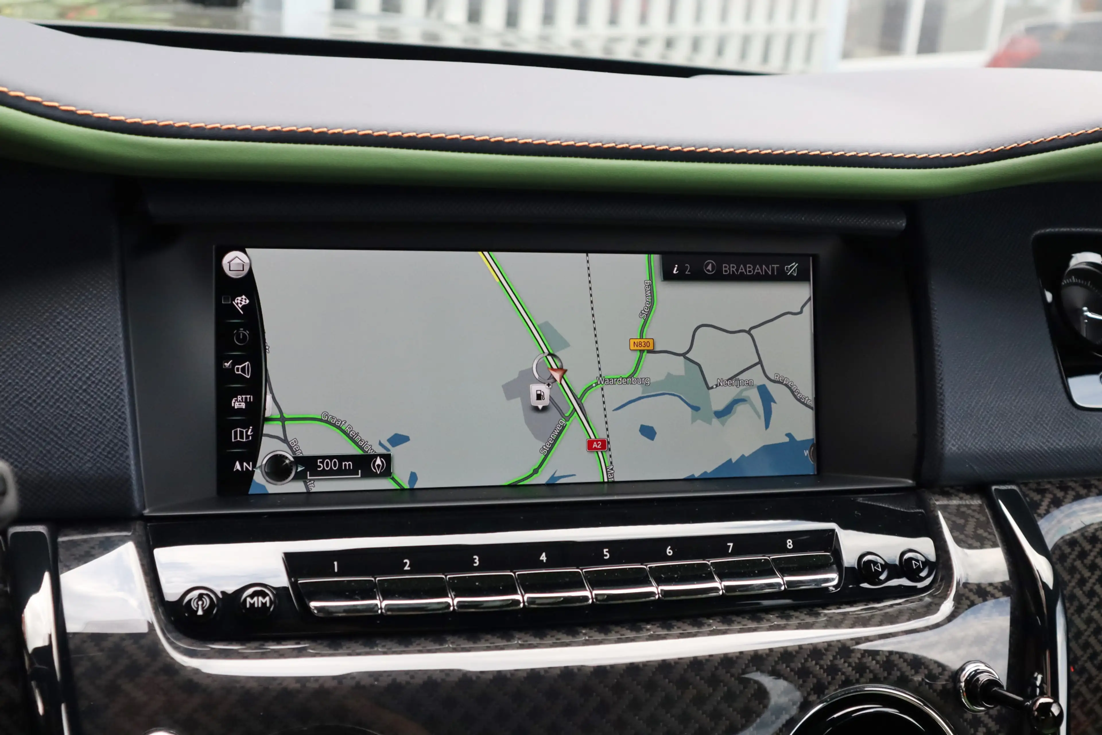 Rolls-Royce Cullinan BLACK BADGE 6.75 V12 Fu-Shion | Sterrenhemel, Besp — photo 33