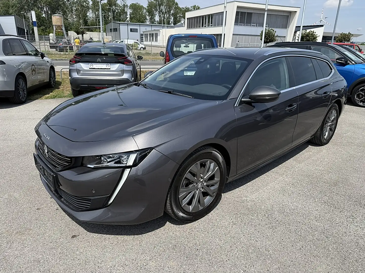 Peugeot 508 SW 1,5 BlueHDi 130 EAT8 S&S Allure Pack Aut. Grau - 2
