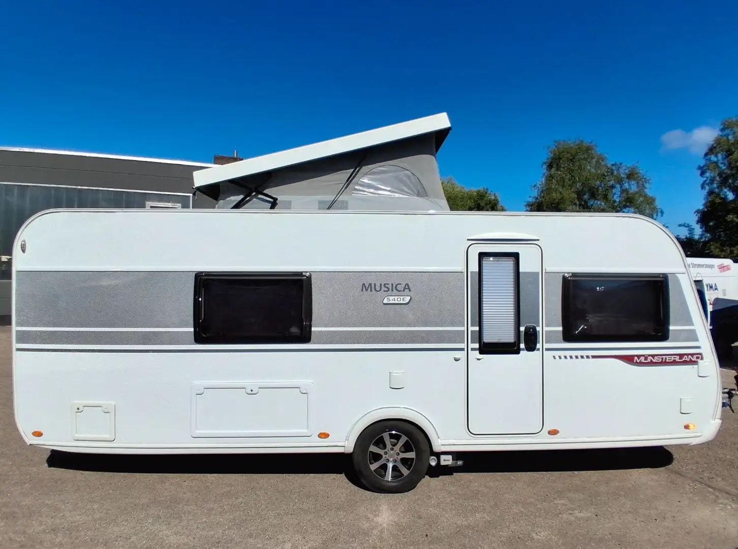 LMC Musica 540 E - Schlafdach/Fussbodenheiz./Vorzel Blanc - 2