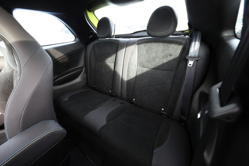 Abarth 500e Turismo 42 kWh LED Pano Nav JBL SHZ Kam PDC 114... — photo 10