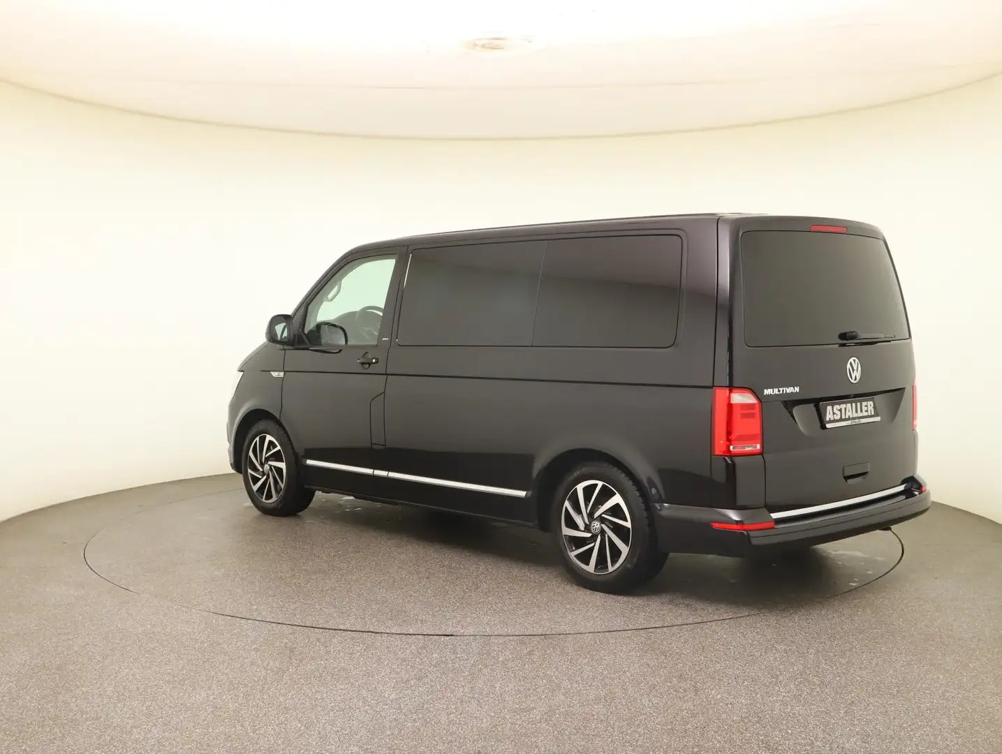 Volkswagen T6 Multivan Comfortline 2.0 TDI +Navi+Cam+AUT Schwarz - 2