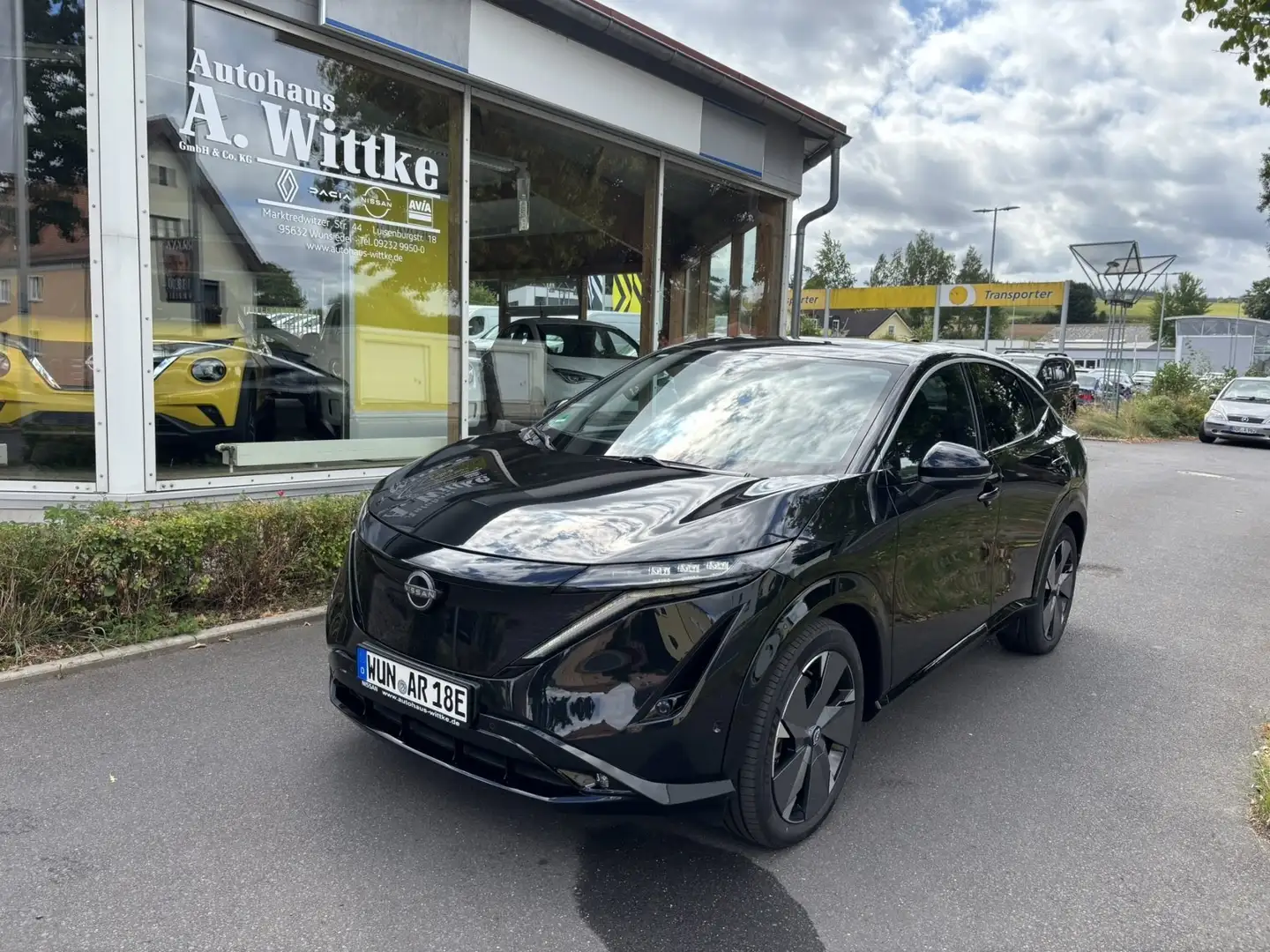 Nissan Ariya 87 kWh Evolve Pack 20 Schwarz - 1