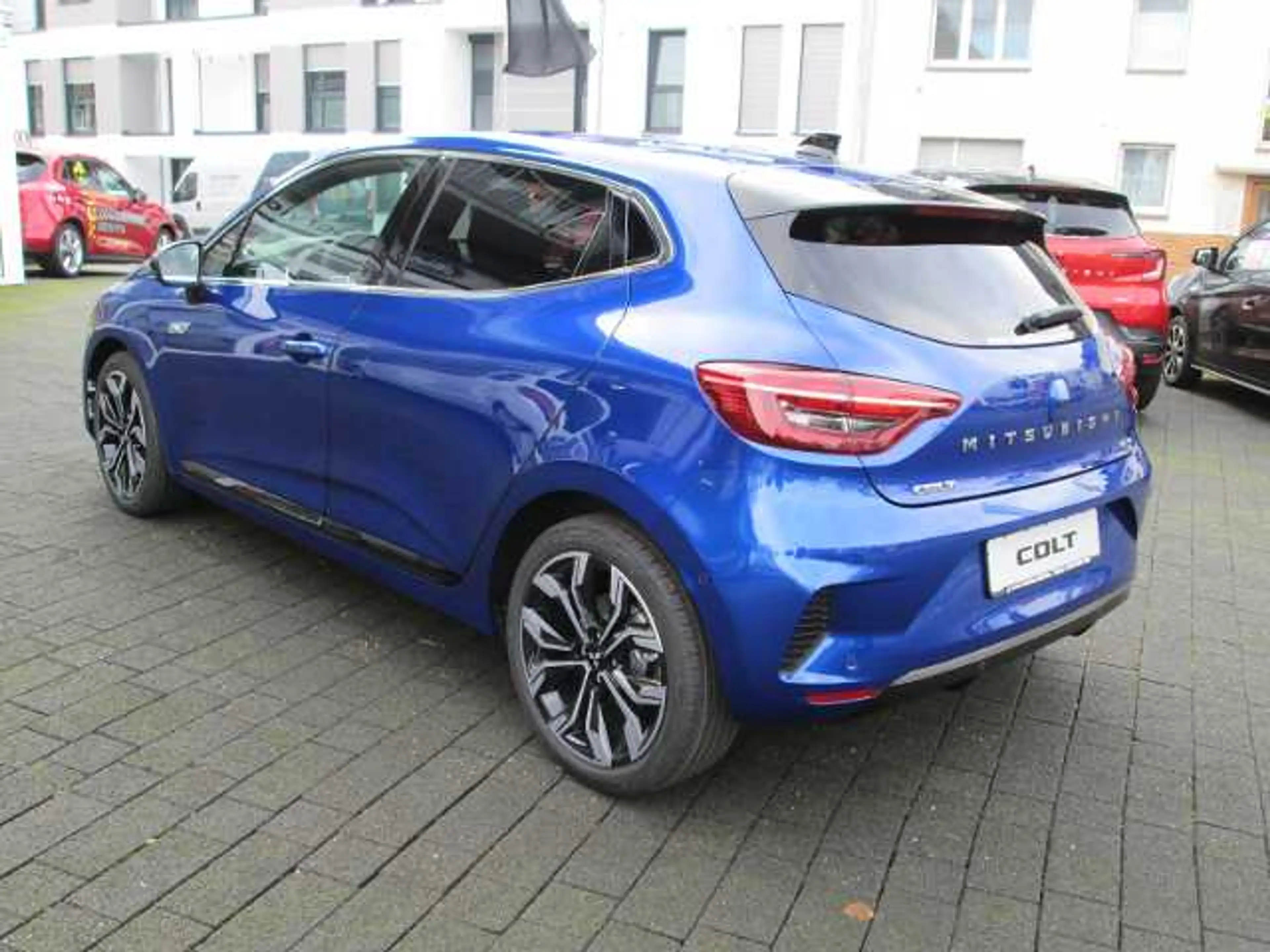 Mitsubishi Colt TOP 1.6 Hybrid — photo 11