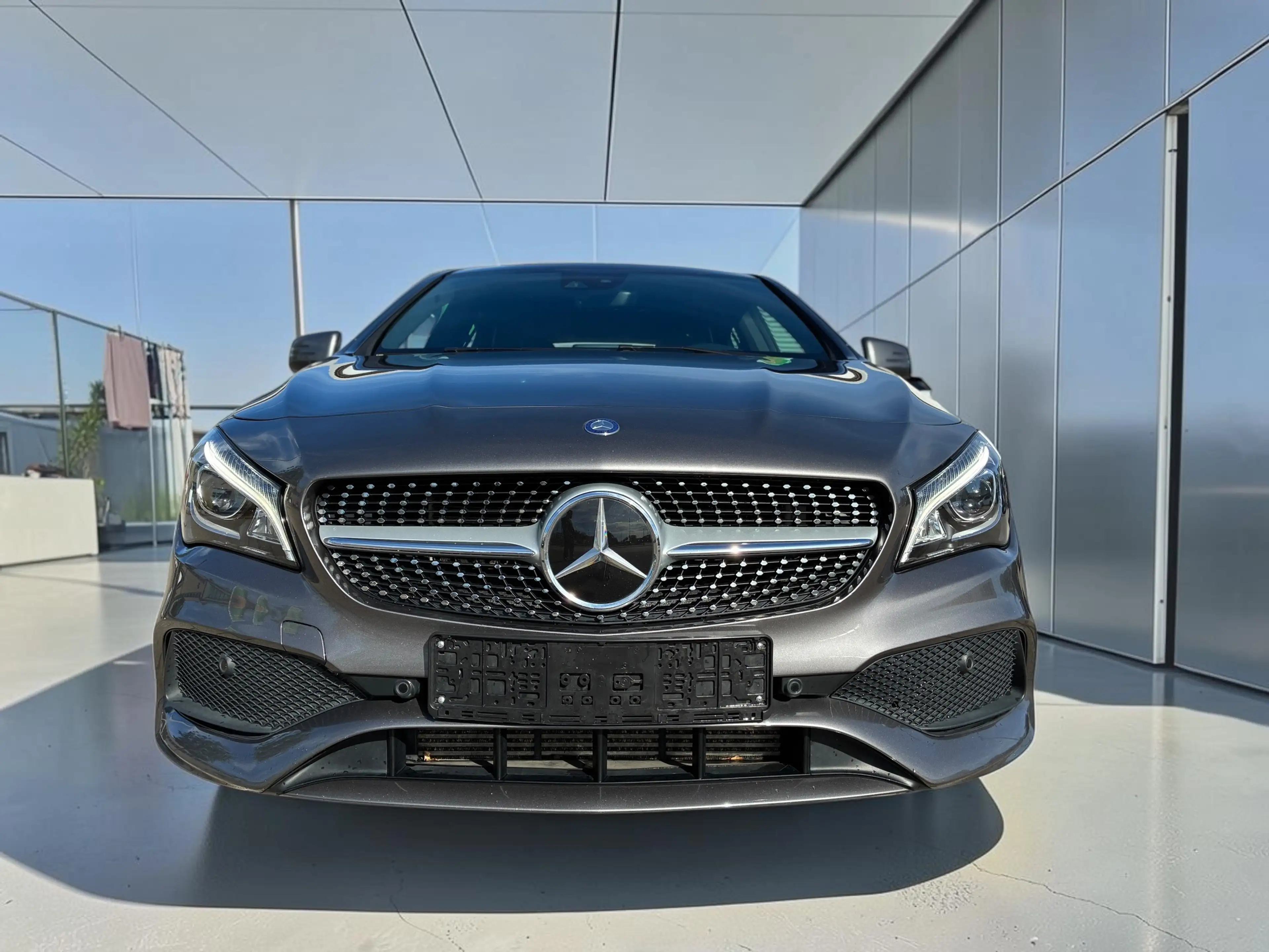 Mercedes-Benz CLA 220 d CLA Shooting Brake 7G-DCT AMG Line Harman/Kardon* DISTRONIC PLUS* Totwinkel* — photo 4